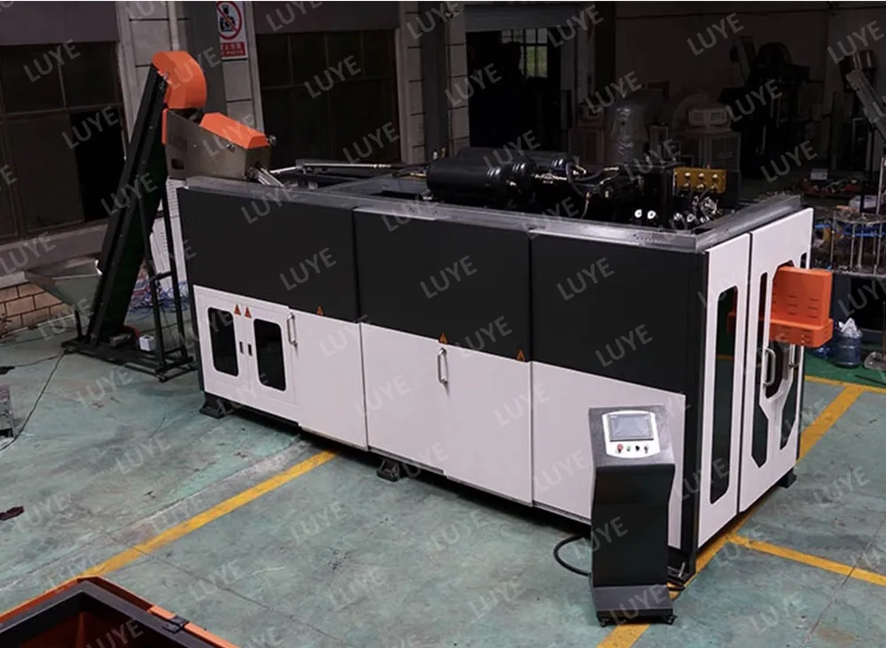 Blow Molding Machine