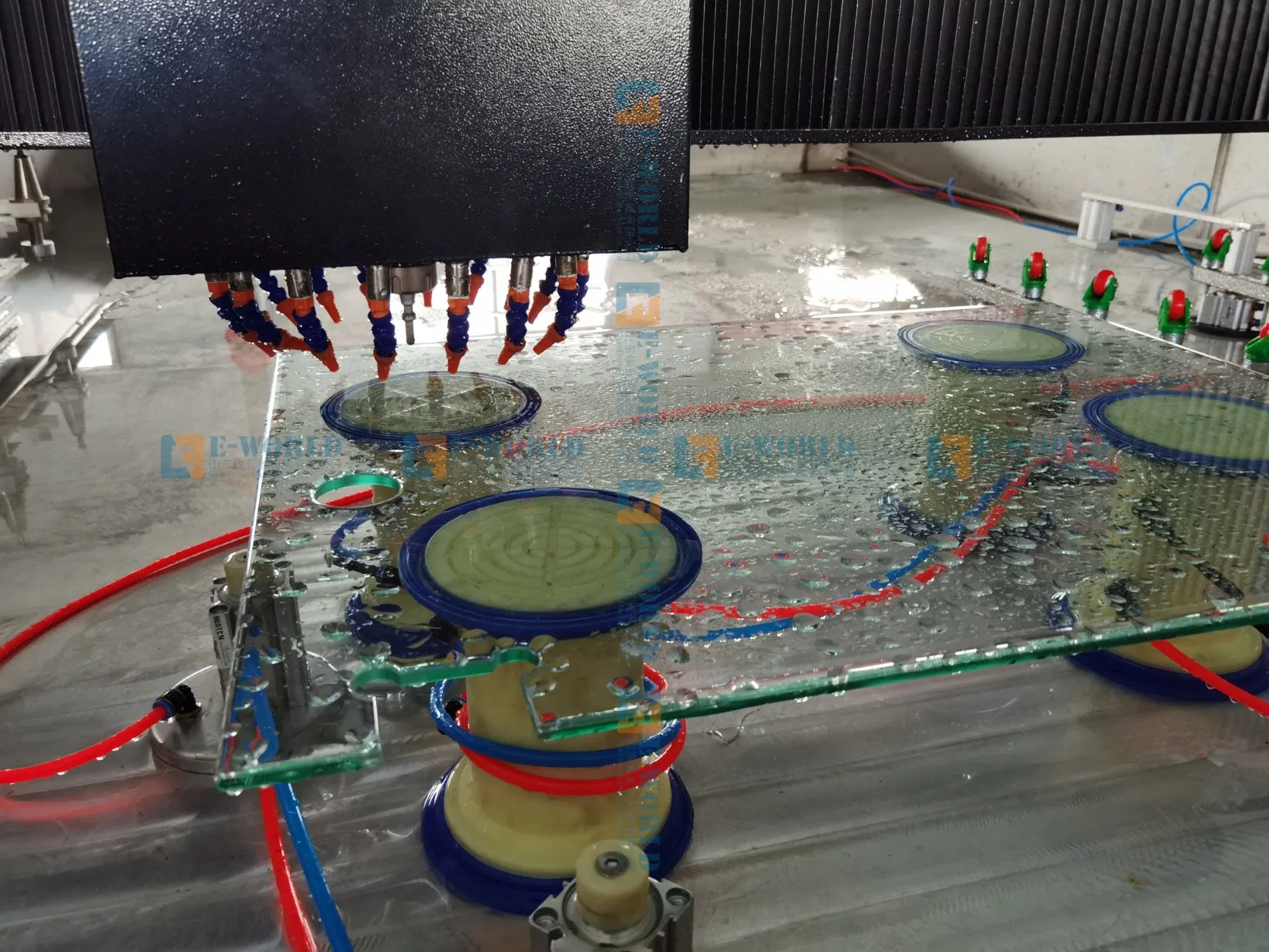 Automatic Glass Drilling Milling Polishing Machine CNC Glass Working Processing Center