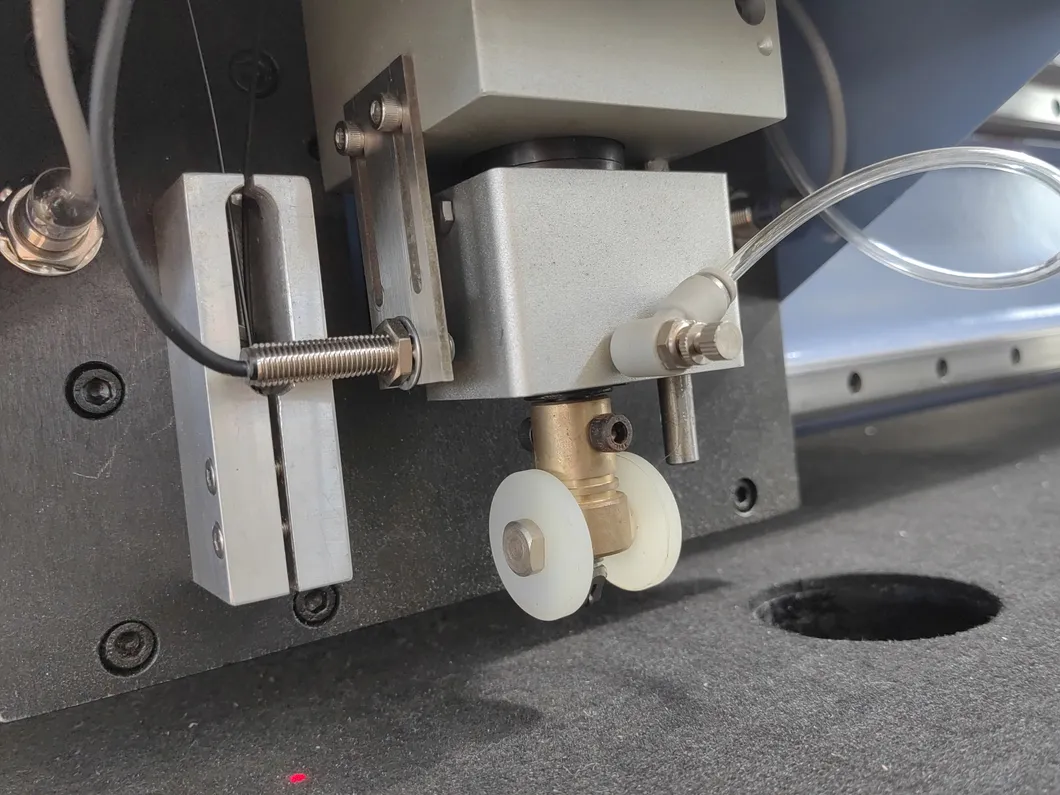 Photoelectric Positioning