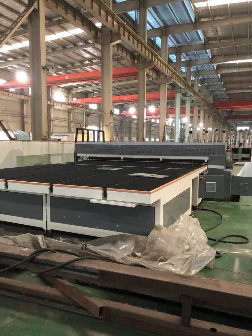 Automatic Laminated Flat Glass Cutting Machine Competitive Price Manufacturing Equipment Processing Machinery
