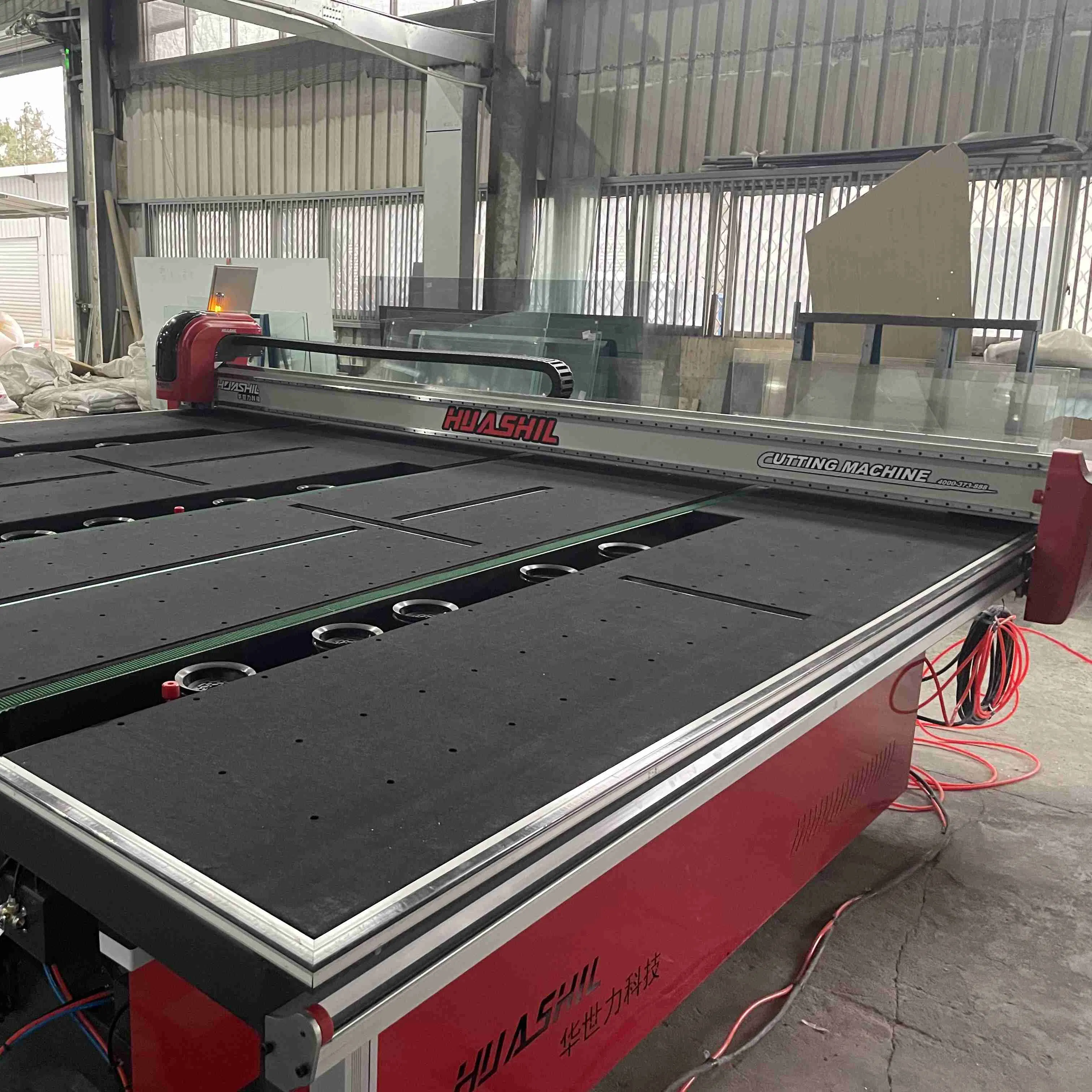 Industrial Mobile CNC Automatic Glass Cutting Machine Manufacturer Before Curved Laminated Tempered