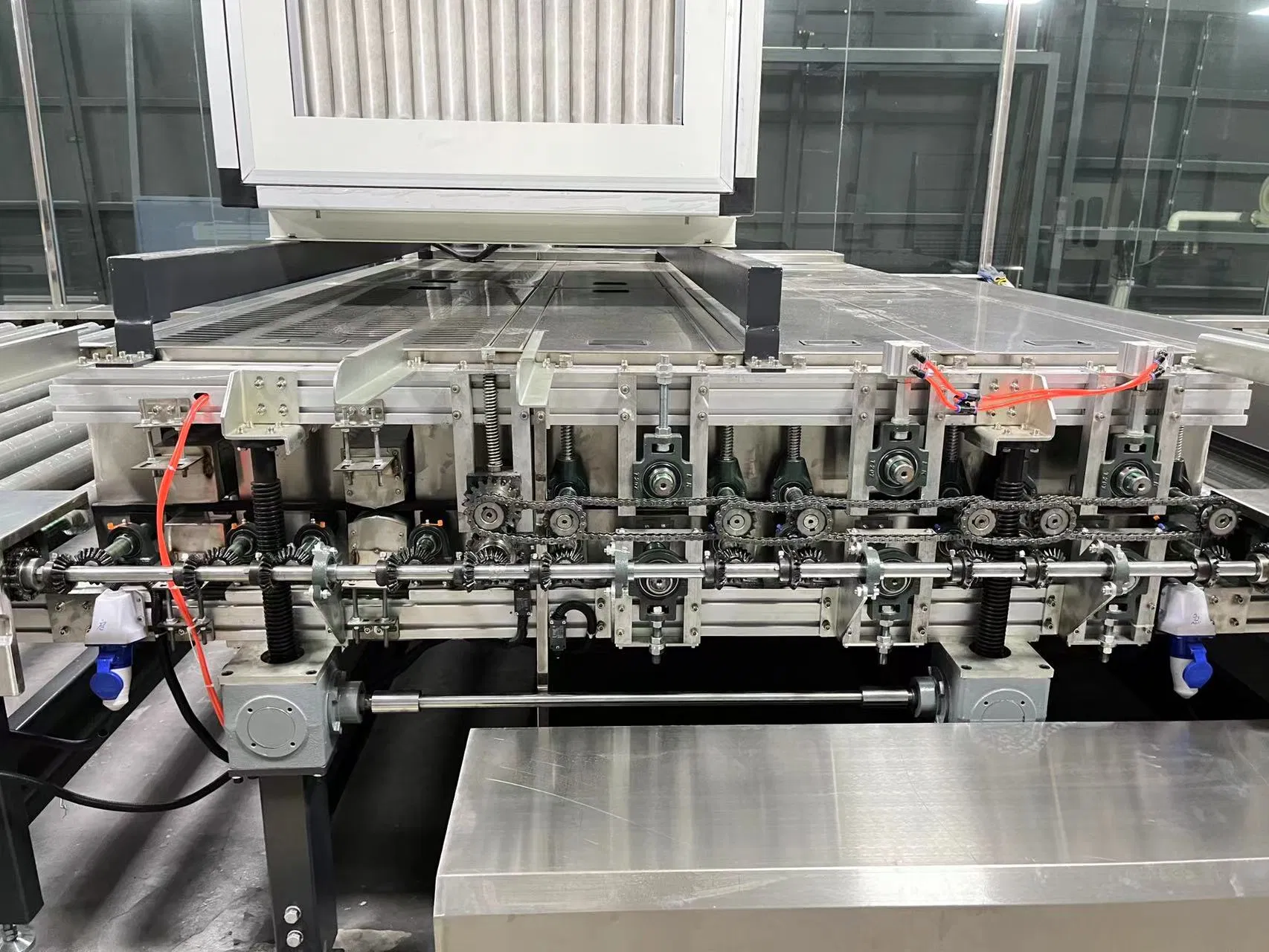 Sanken Horizontal Glass Washing Machine with High Pressure Wind Drying System