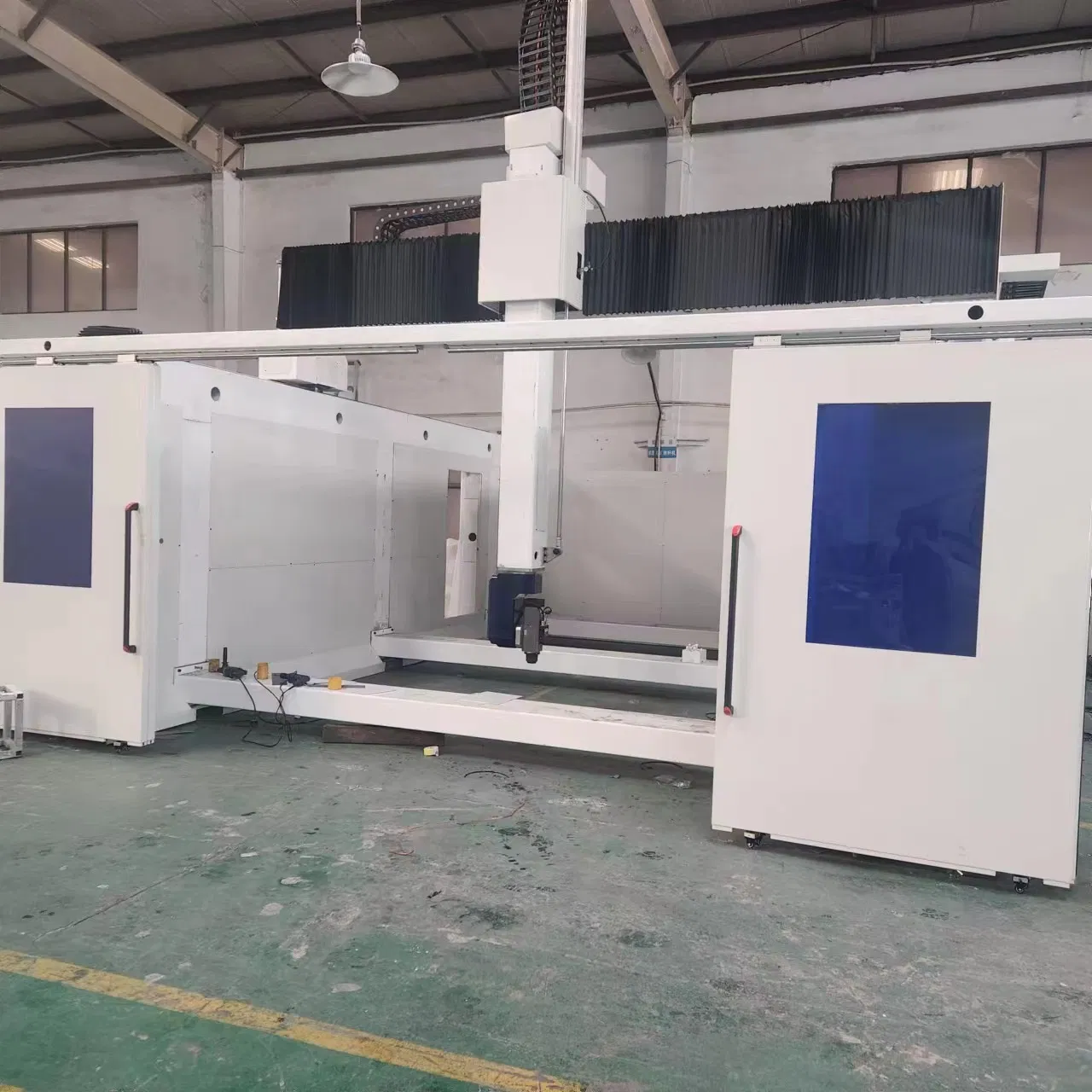 Mars Woodworking CNC Router 5 Aixs CNC Machining Center with Atc for Wood Foam Sculpture Model Mold Making