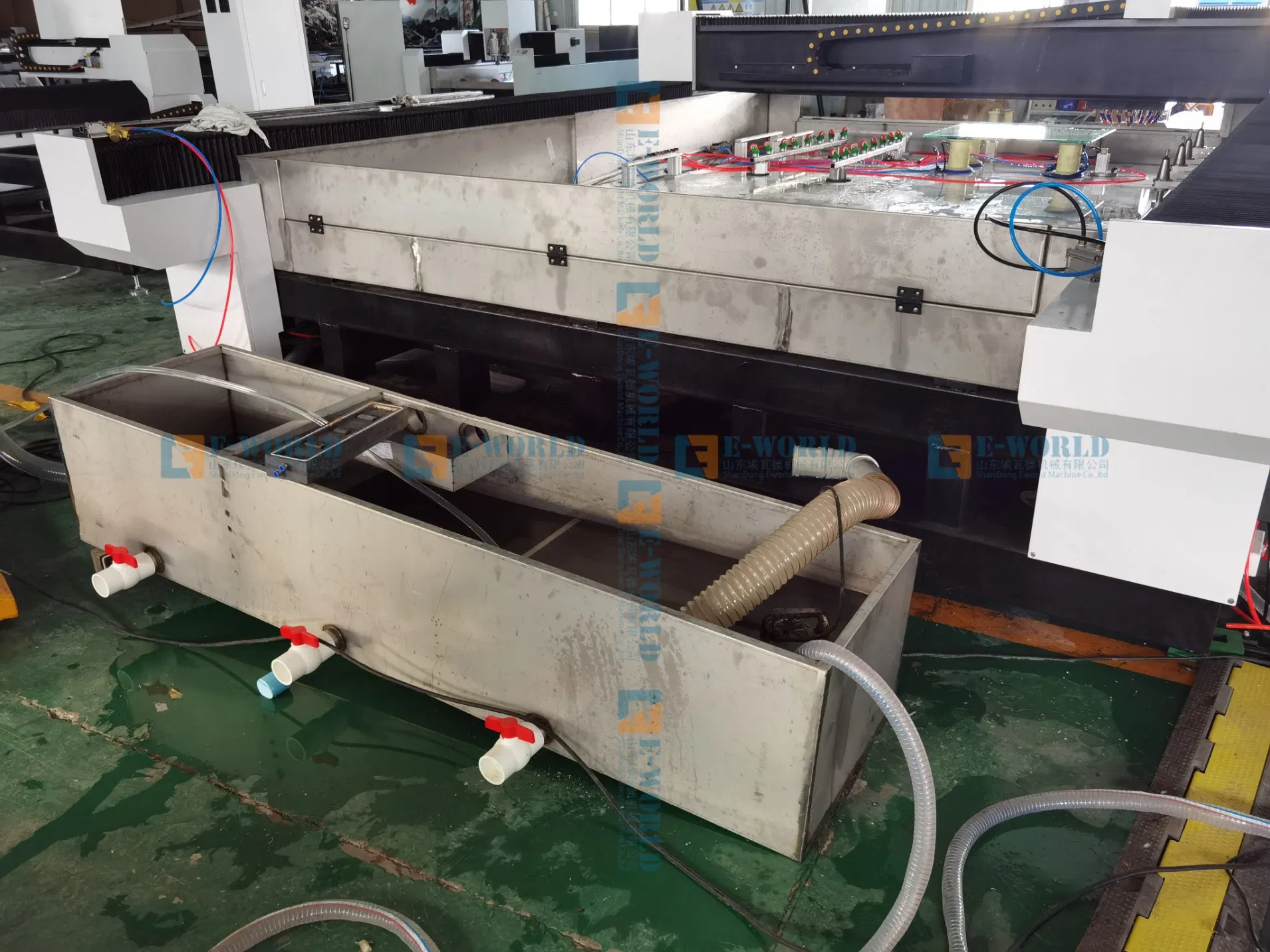 CNC Glass Engraving and Edging Processing Center Wd-1530