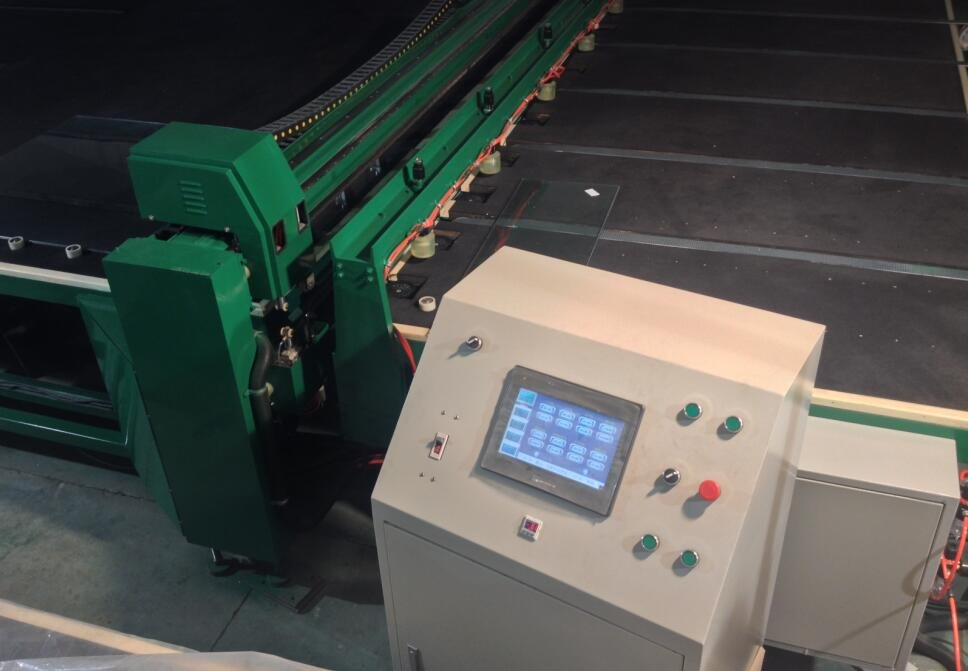 Automatic Laminated Flat Glass Cutting Machine Competitive Price Manufacturing Equipment Processing Machinery