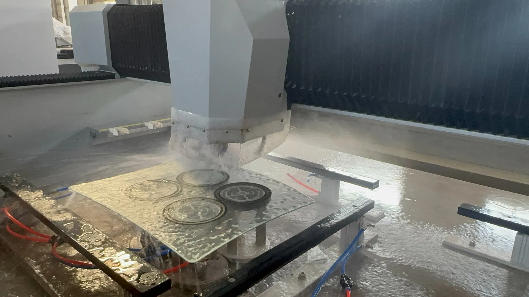 High-Performance CE ISO CNC Glass Drilling and Milling System