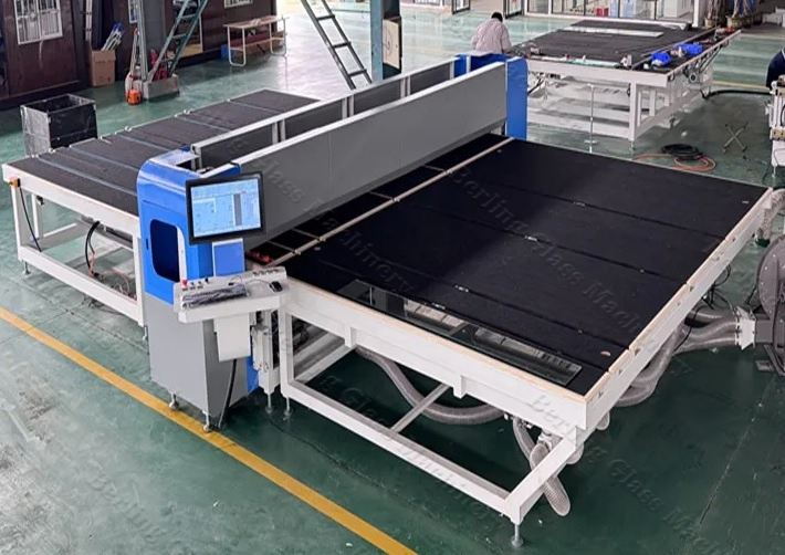 High Efficient CNC Automatic Laminated Glass Cutting Machine with Vacuum Loading Arm