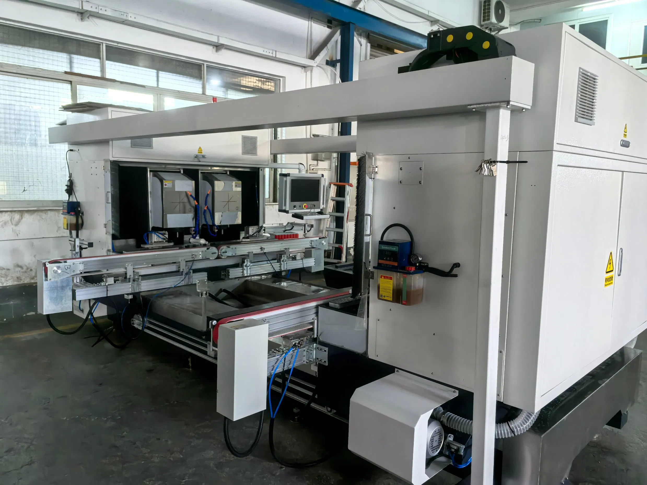 Automatic Conveyor Glass Corner Grinding Machine for Precision Edging