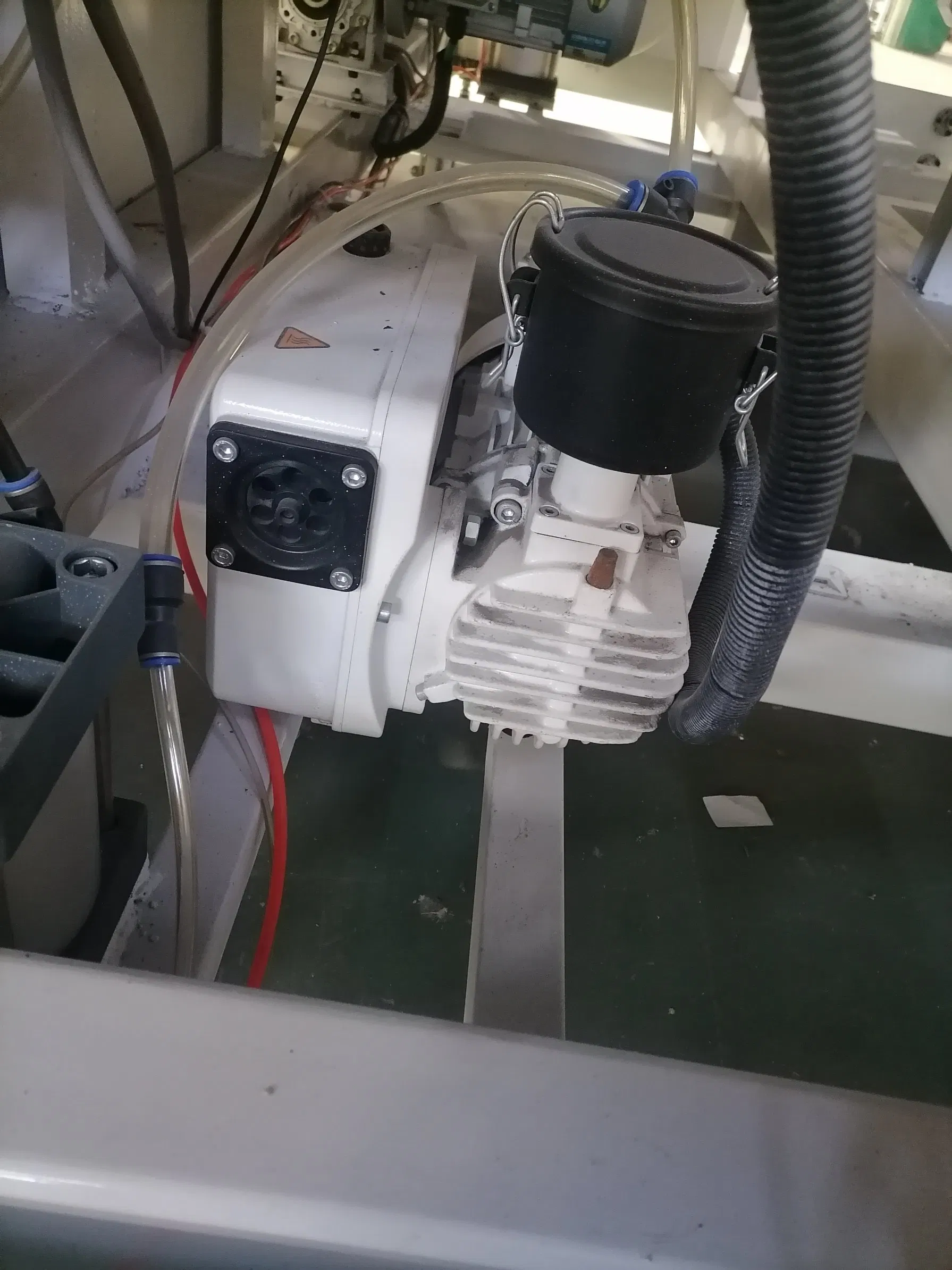 Basic Customization Water Jet Loser Mobile CNC Machine Glass Table Auto Cutting Machine for Glass Nano 2021 Price