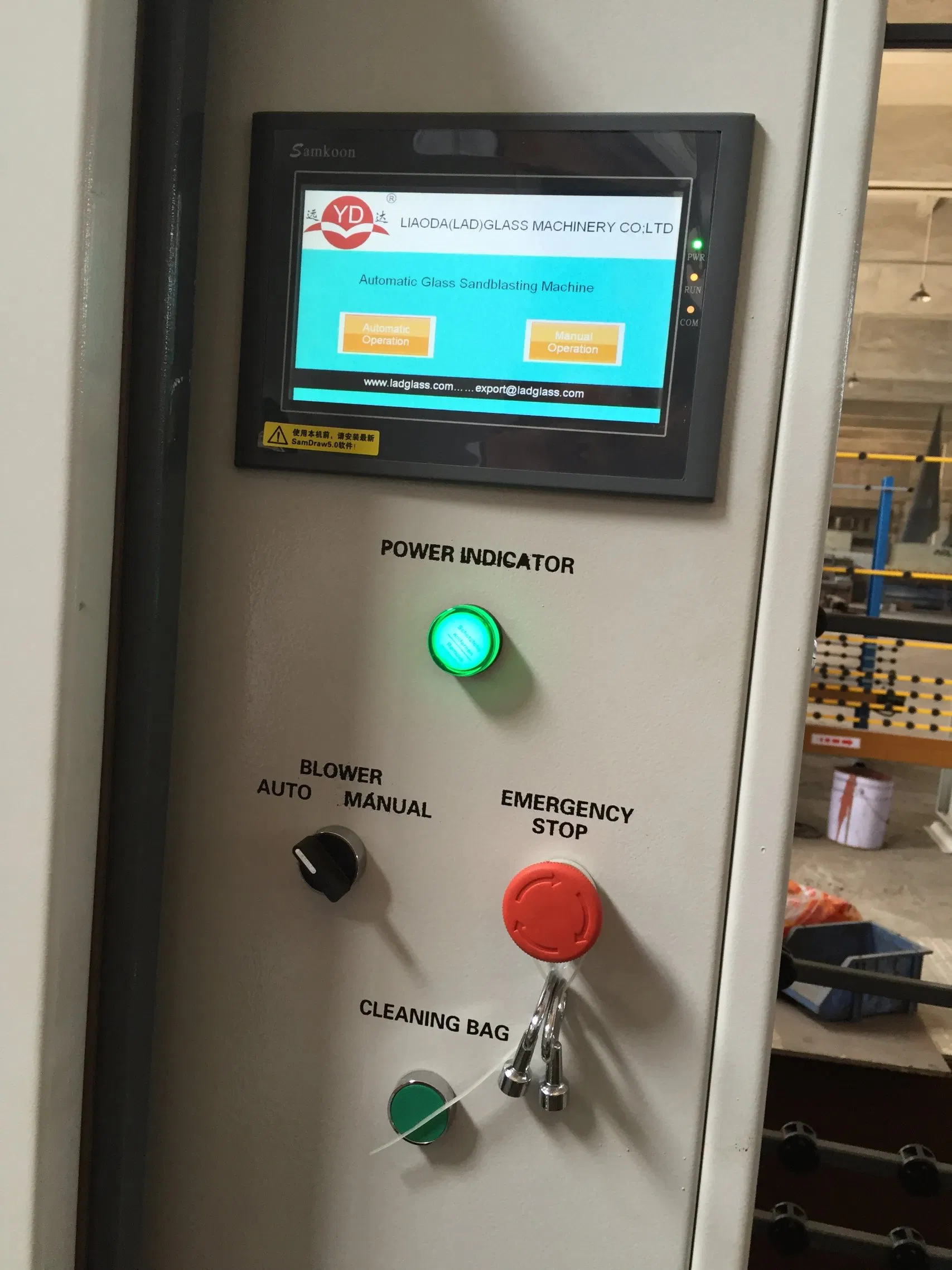 Vertical Type Glass Sand Blasting Machine in China