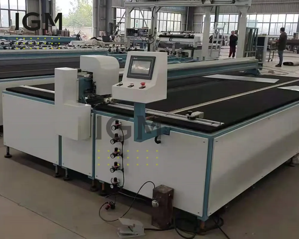 Laminated Glass Cutting Machine Side View