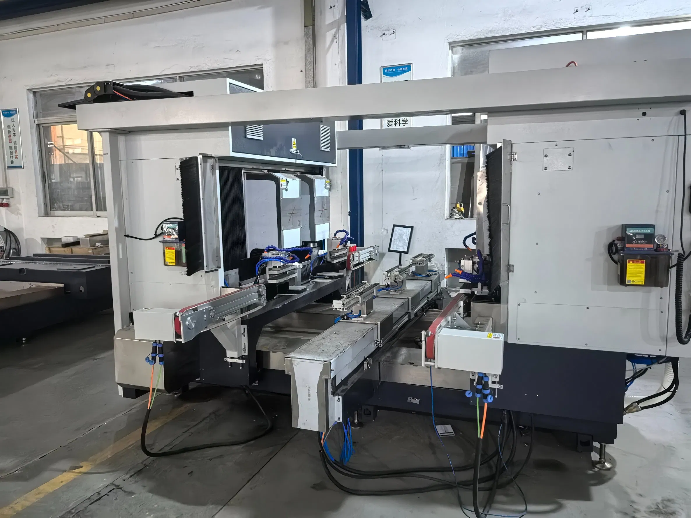 Automatic Conveyor Glass Corner Grinding Machine for Precision Edging