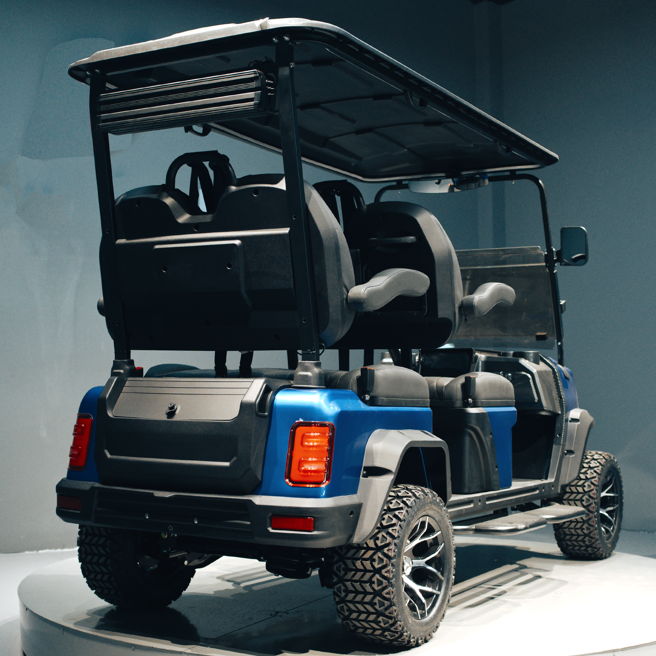 Wholesale Street Legal Golf Cart 2 Seater Off-road Golf Cart Electric Utility Vehicle Club Car Golf Buggy