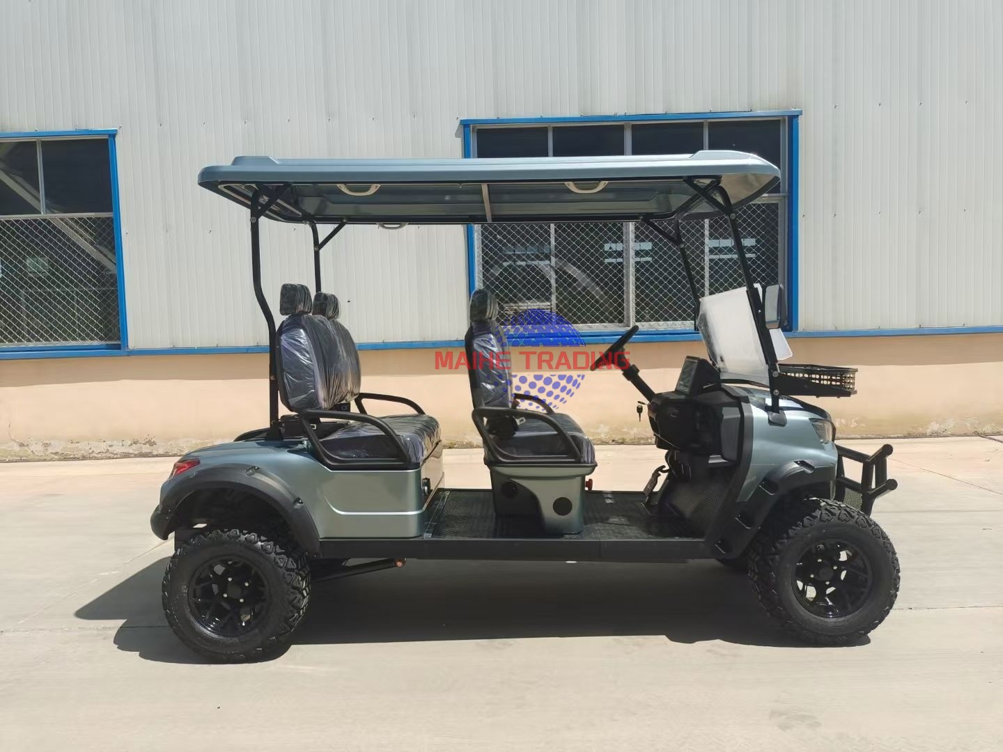 8 Person Electric Heavy Load Strong Frame King Golf Cart with High Efficiency Motor 70-90km Range for Industrial Park