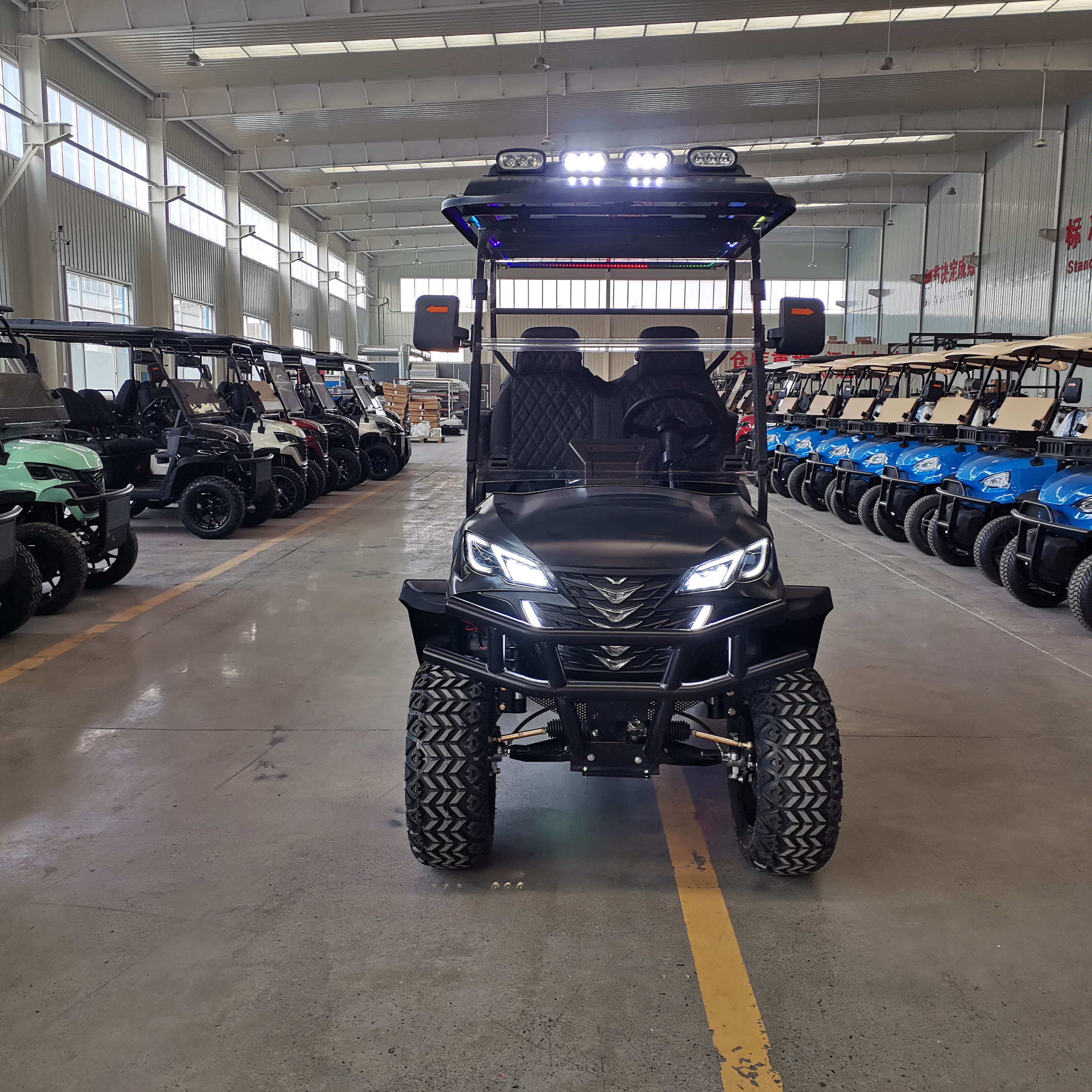 Wholesalers China Cargo Utility Vehicle Off-road Scooter Buggy CE Certified New Design Mini Farm Truck 2024 Electric Golf Carts