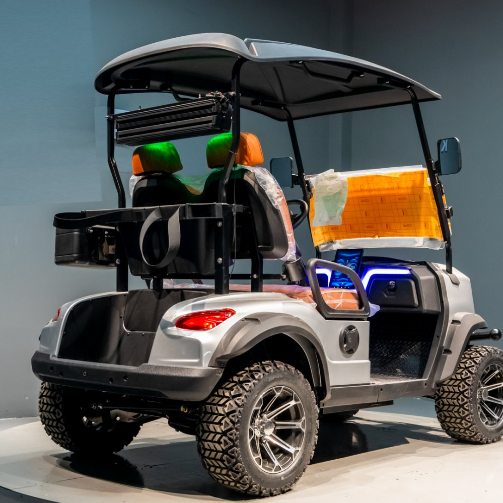 Tongcai&Kepler Enclosed 4 Passenger Golf Cart for Winter Resort