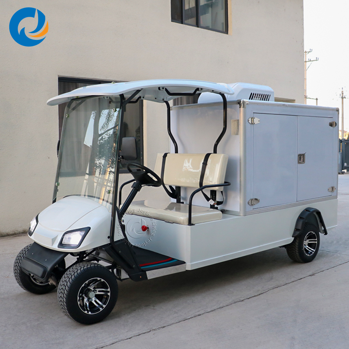 Commercial Grade Heavy Duty Golf Cart Fleet For Rental Business At Resorts