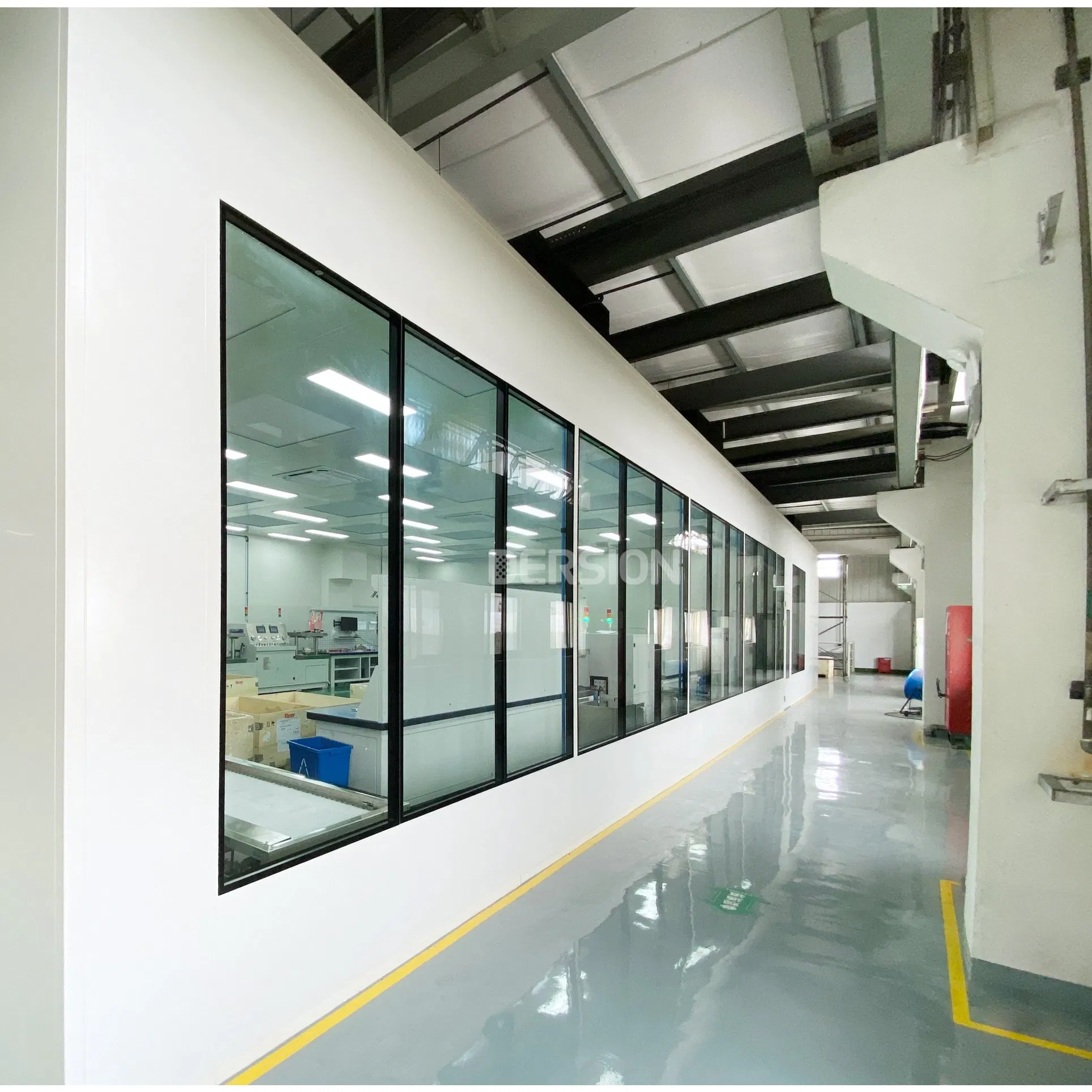 Modular Cleanroom Systems for Medical Device Manufacturing - ISO Certified by [Manufacturer]