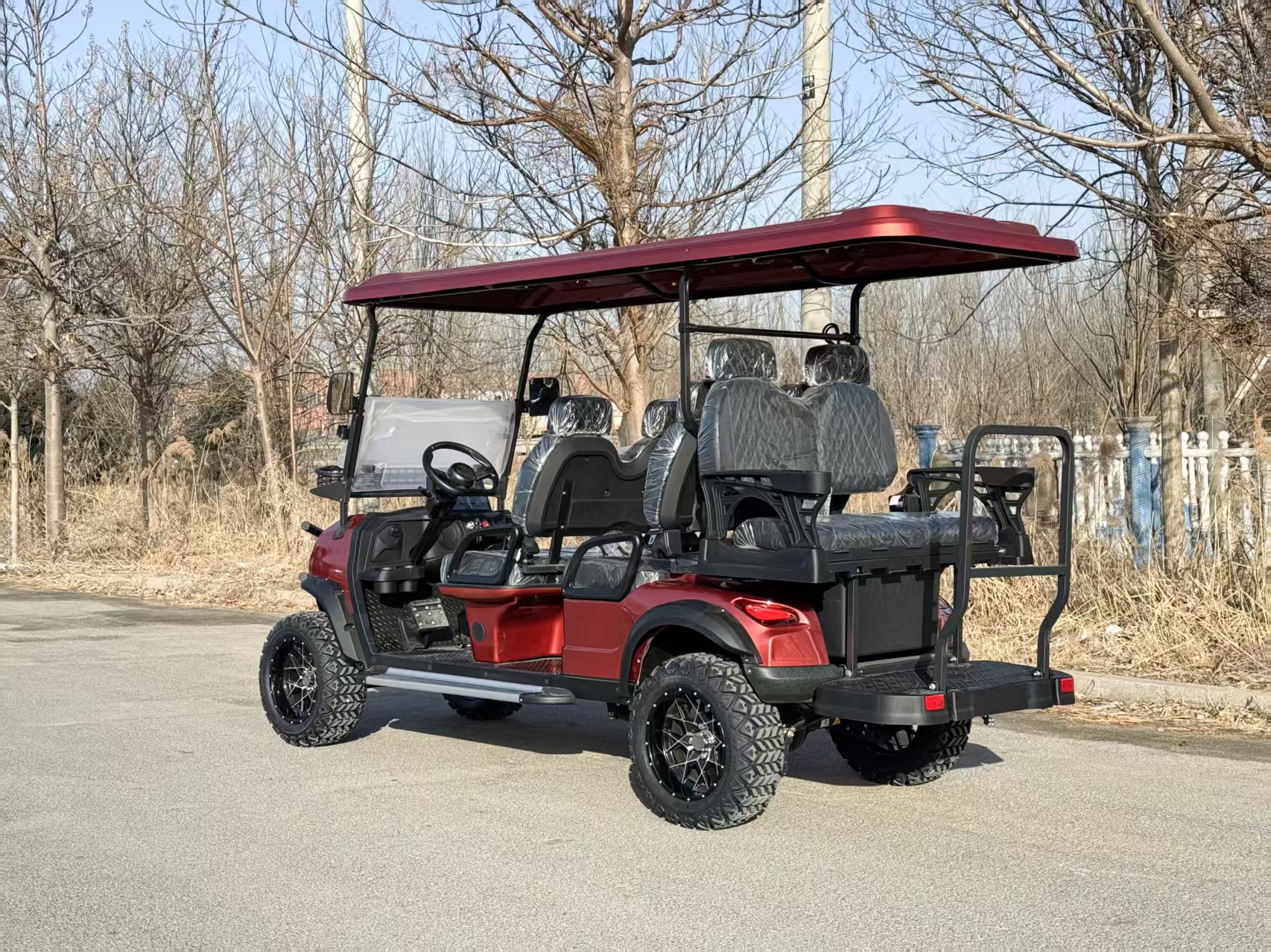 4+2 Seater Electric Golf Cart With Windshield &amp; Roof, Custom Color Logo Available, 6 Passenger Utility Hunting Shuttle Car
