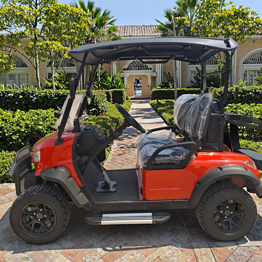 2-Seater Electric Golf Cart Street Legal with GPS for City &amp; Hotel Guest Navigation Curtis Controller DOT Certified