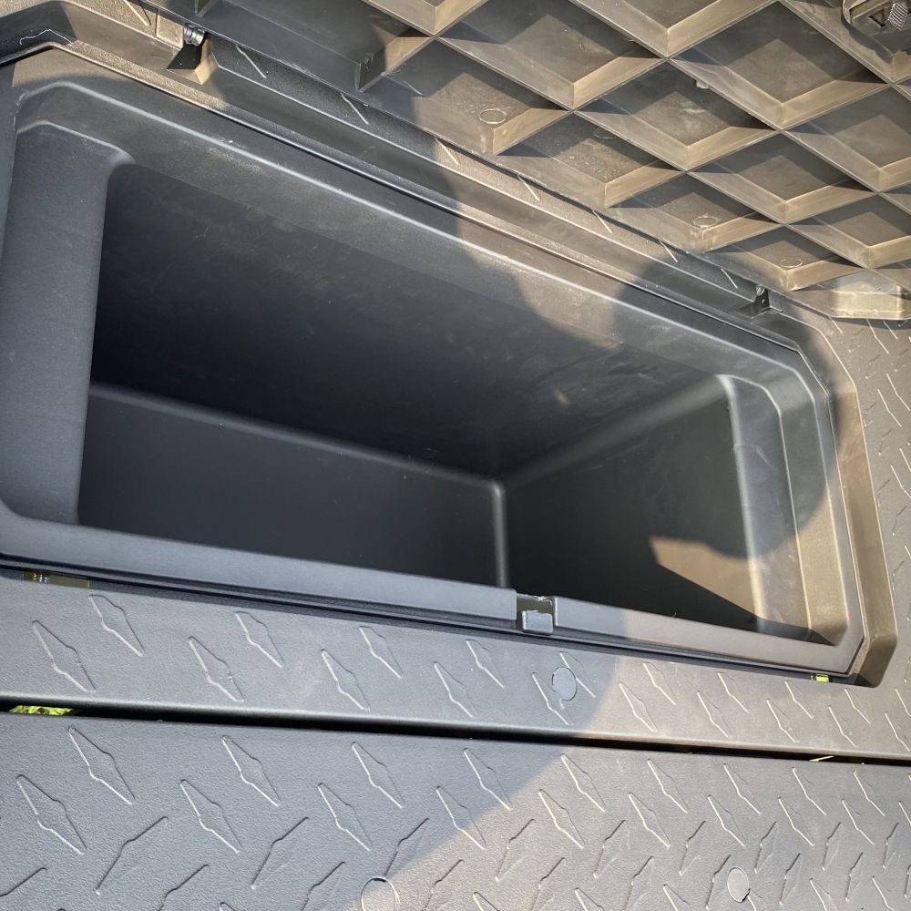 Rear Under Seat Ice Bucket