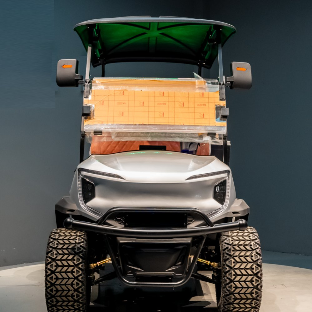 Tongcai &amp; Kepler 4-Seat Enclosed Winter-Ready Golf Buggy Weatherproof Cabin, Cold Protection, Ideal for Snowy Resorts &amp; Year-Round Use Electric Golf Cart