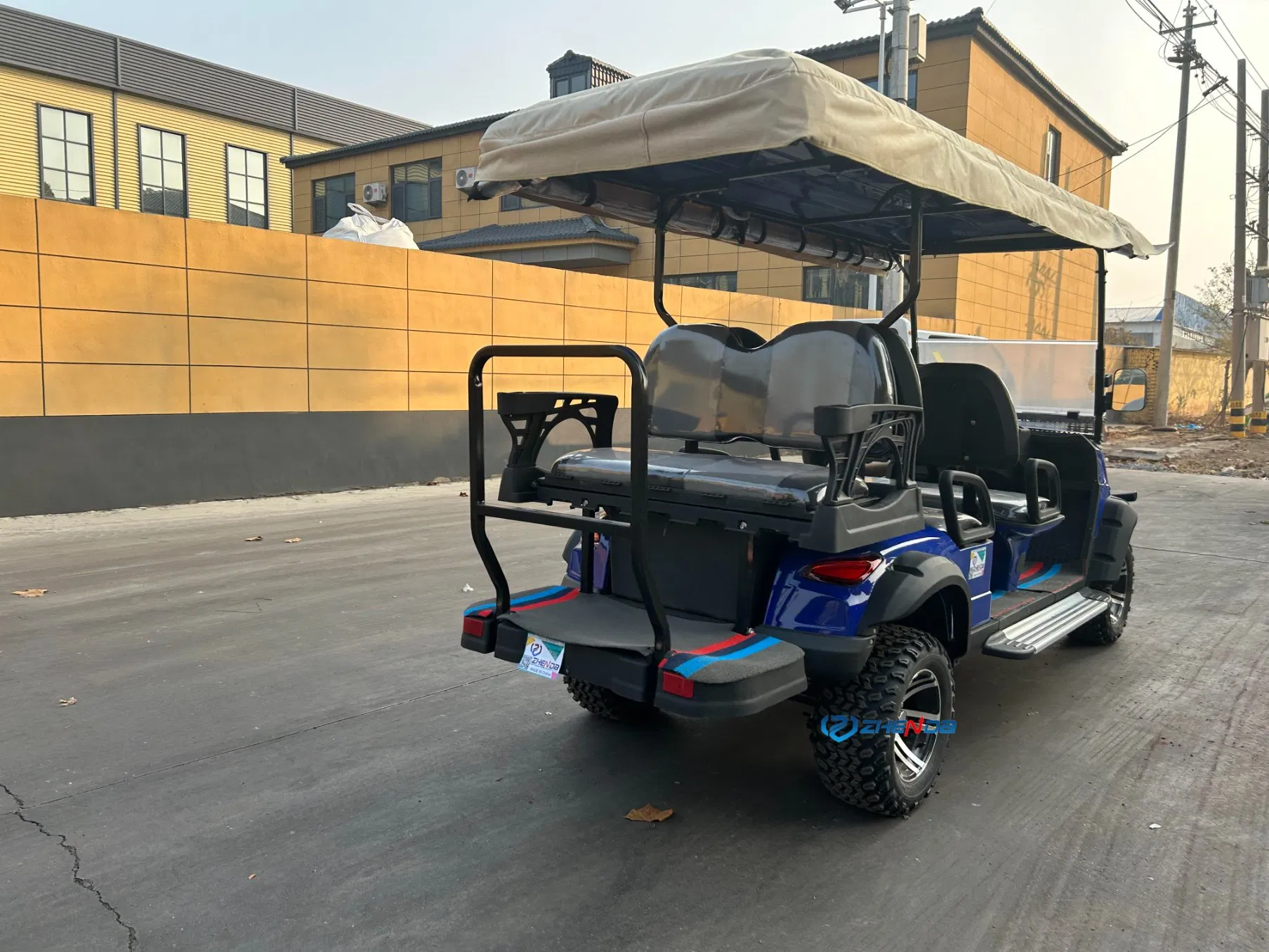 6 Seats Electric Lifted Club Vehicle Hunting Cart with Powerful 5kw AC Motor Electric Golf Buggy Electric Custom Golf Car