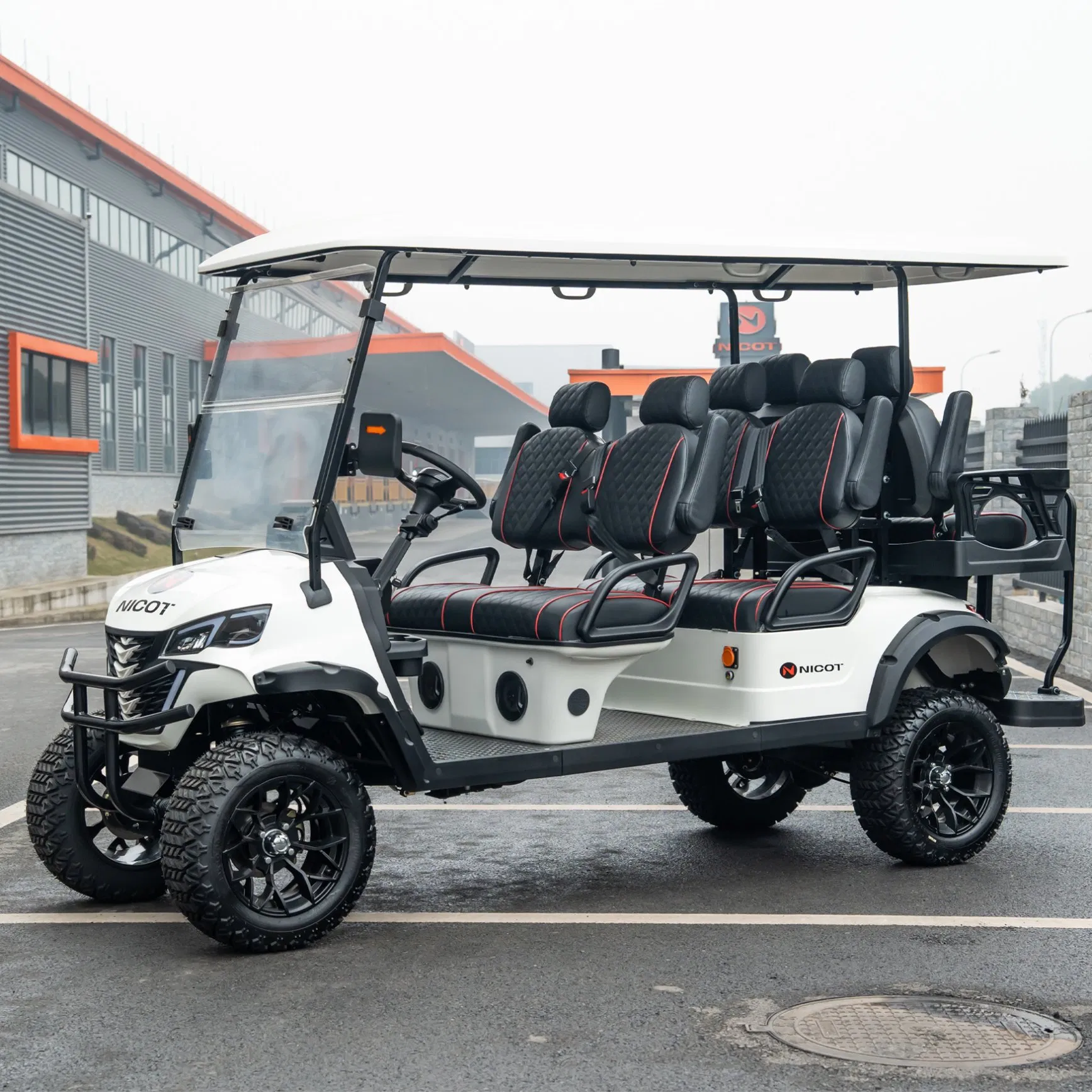 6 Seater Tour Vehicle Golf Cart with 4m Braking Distance Safety Feature for Security