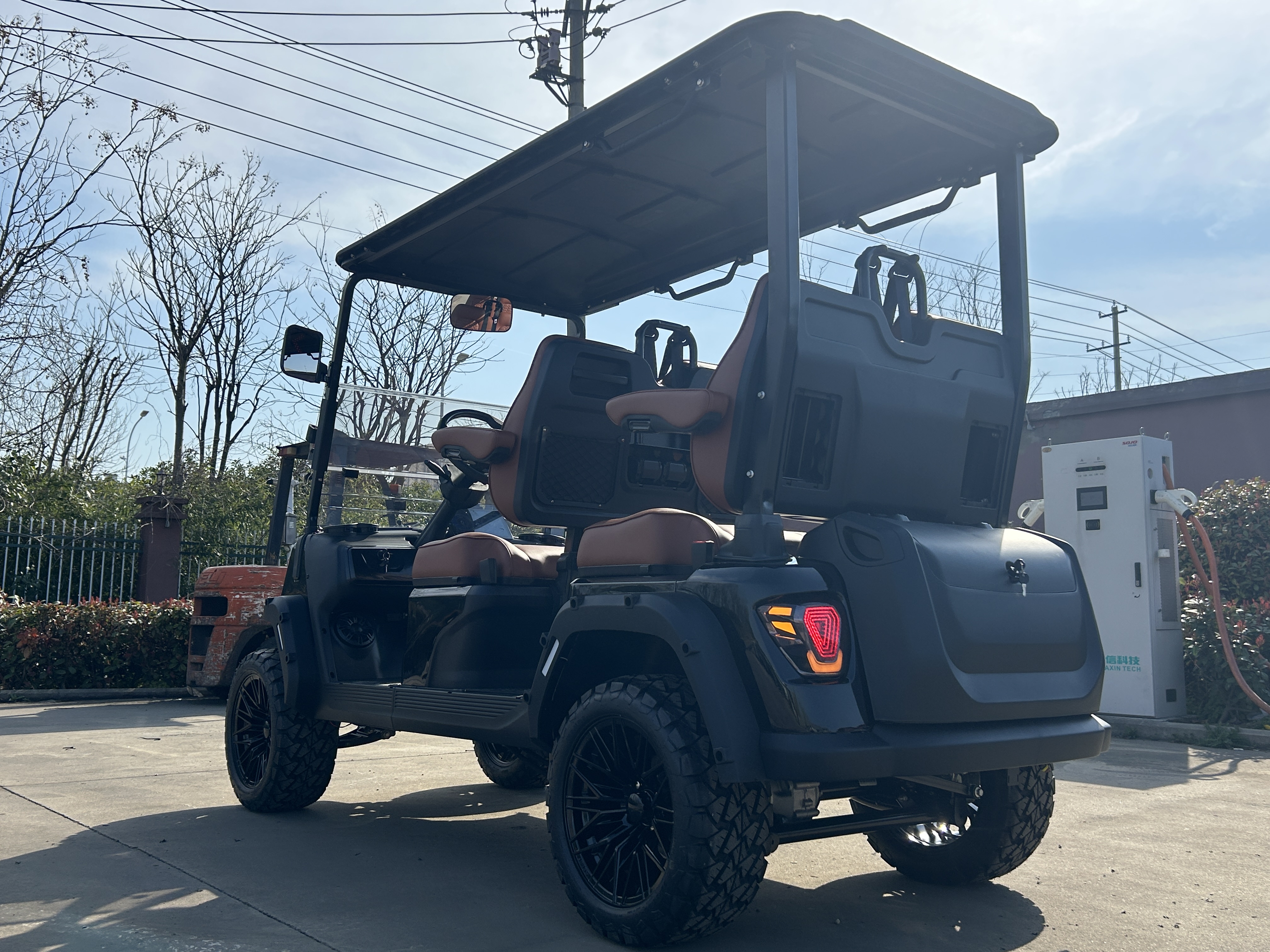 Newly Designed Golf Cart Street Legal Lifted Off Luxury Golf Cart Car