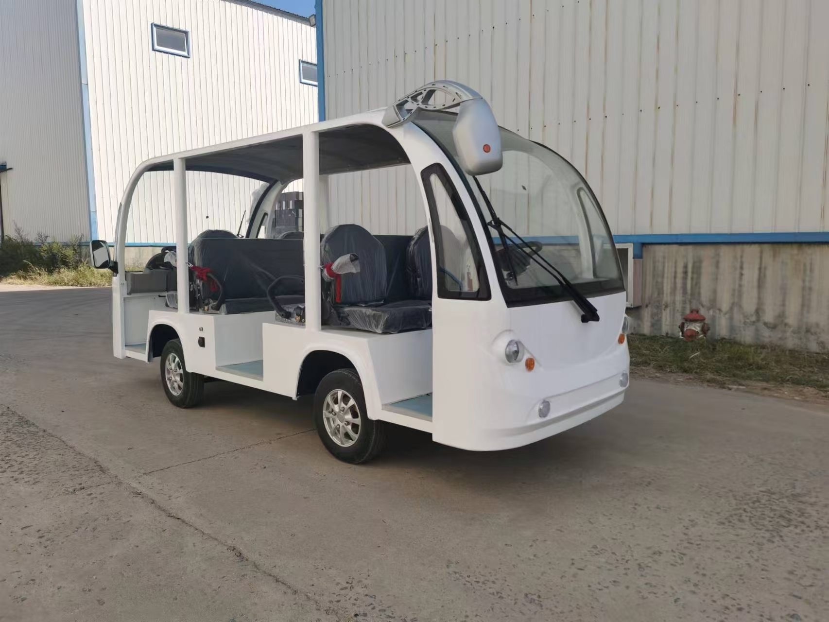 Customizable Solar Power Electric Sightseeing Cart Eco-Friendly Special Transportation Golf Carts