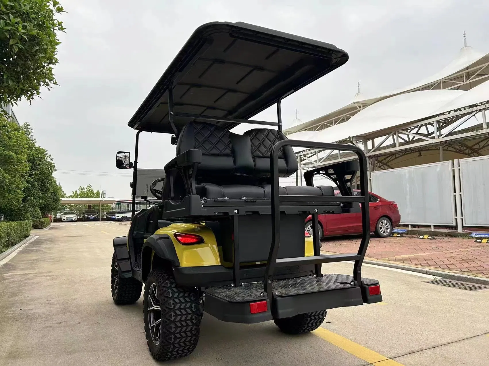 Lithium Battery Installed Electric Golf Cart High Speed Long Distance