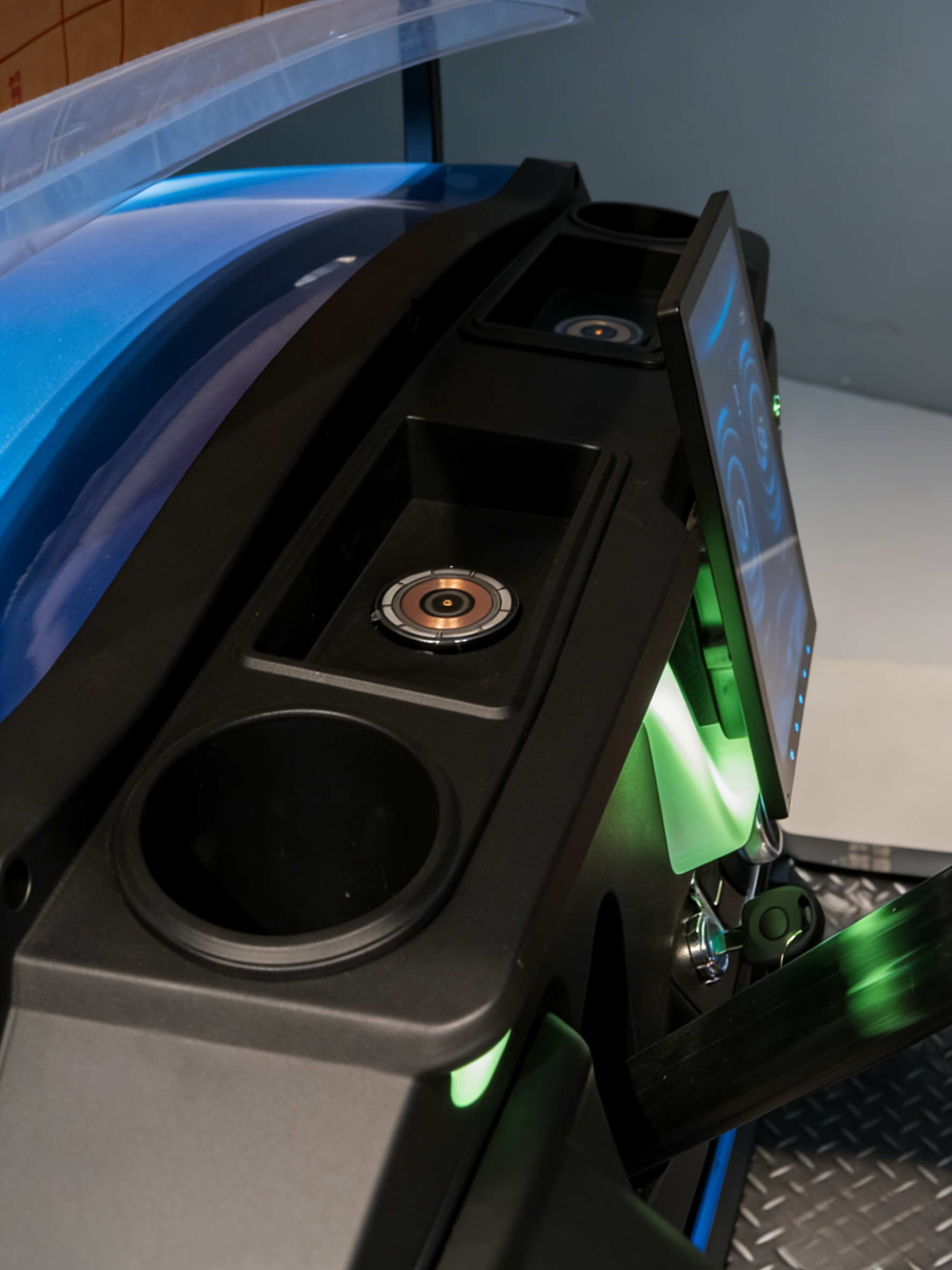 Street Legal LSV Golf Cart DOT Certified Factory Private Mold Full Customization Road Legal Golf Car Lithium Power