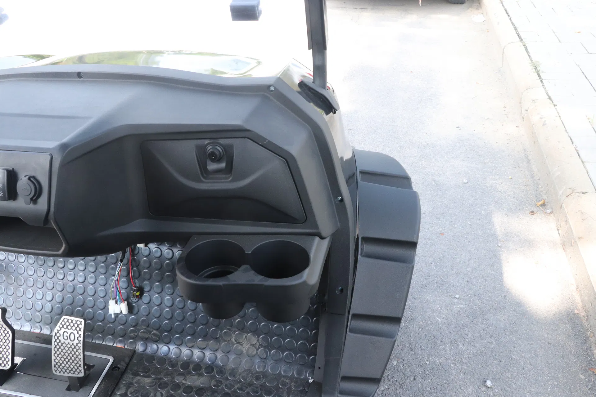 off-Road Golf Cart with Suspension for Comfort