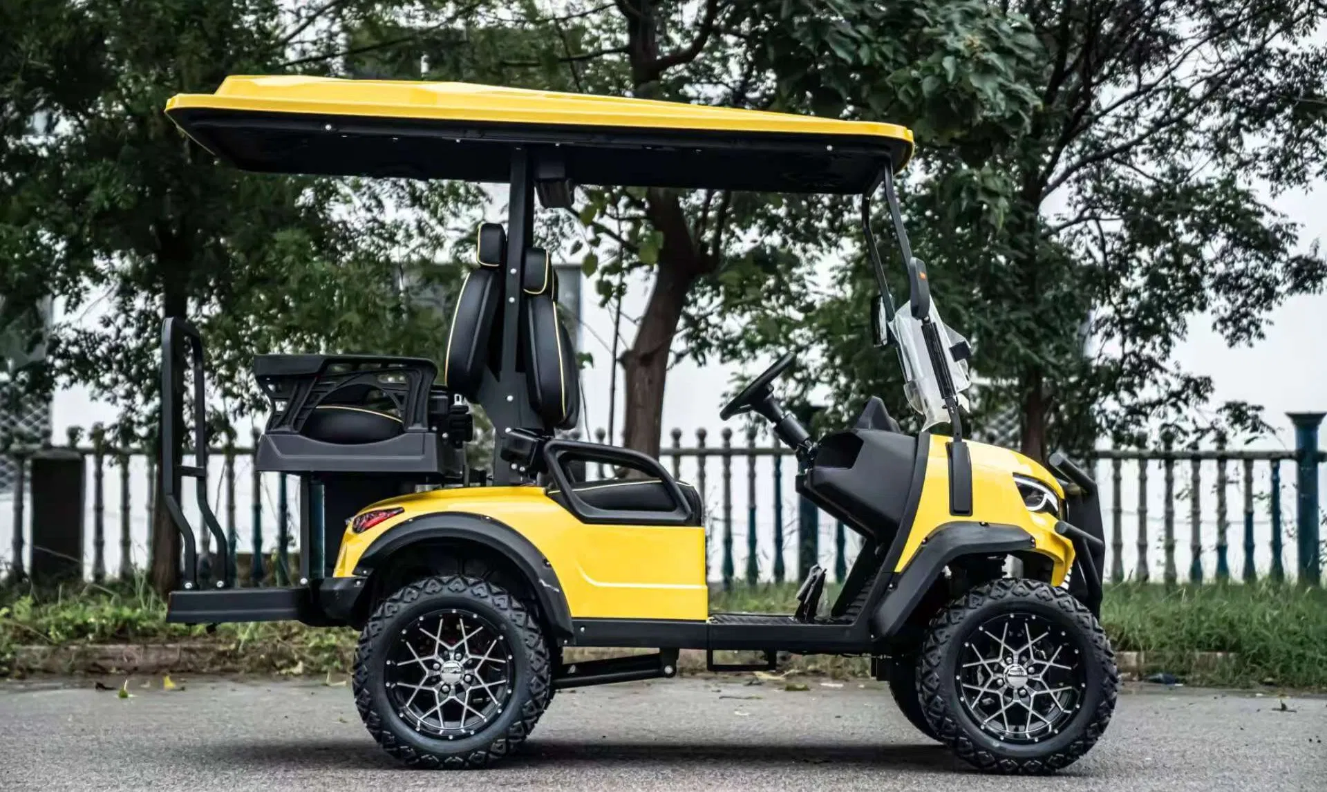 Electric Buggy Car Hunting Club Utility Trolley 4 Seat Electric Street Legal Club Golf Carts