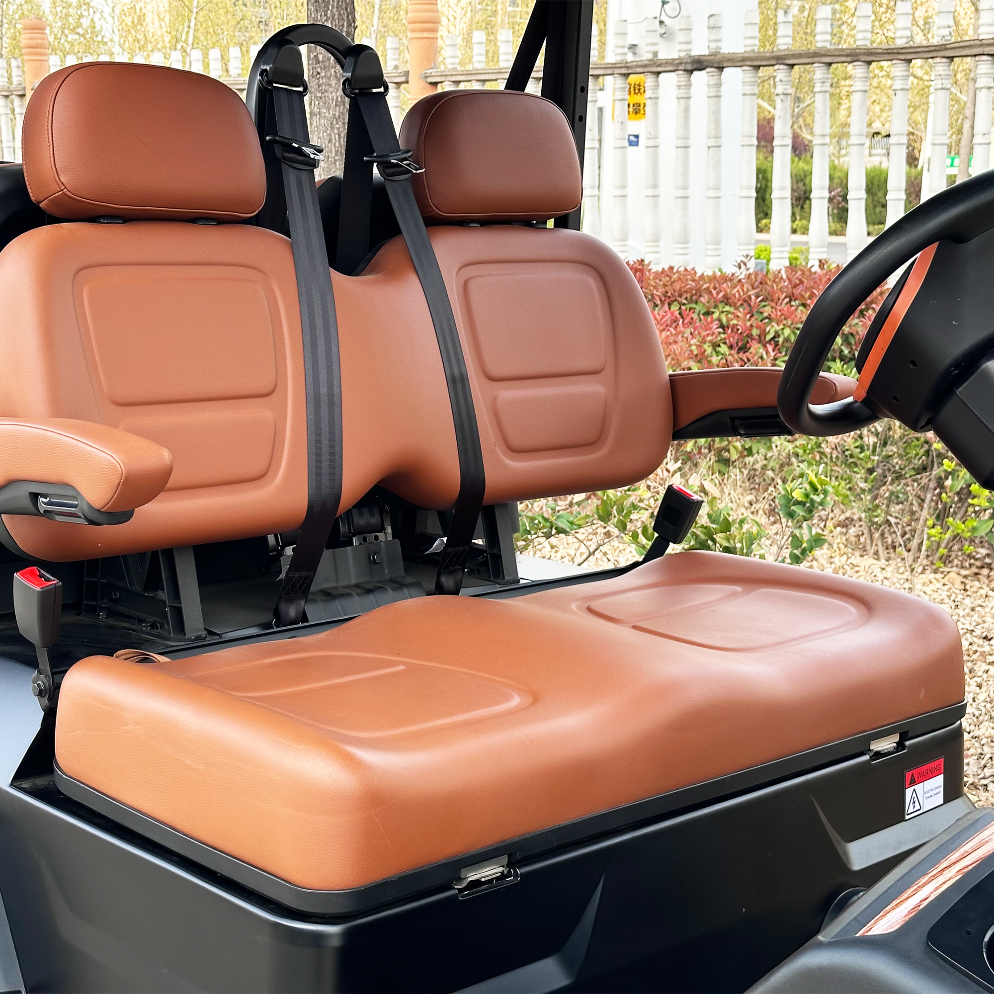 Best Sellers Lifted Car Customized 4 Seater Hunting Golf Buggy F11 Electric Golf Car Falcon H2+2 Golf Cart