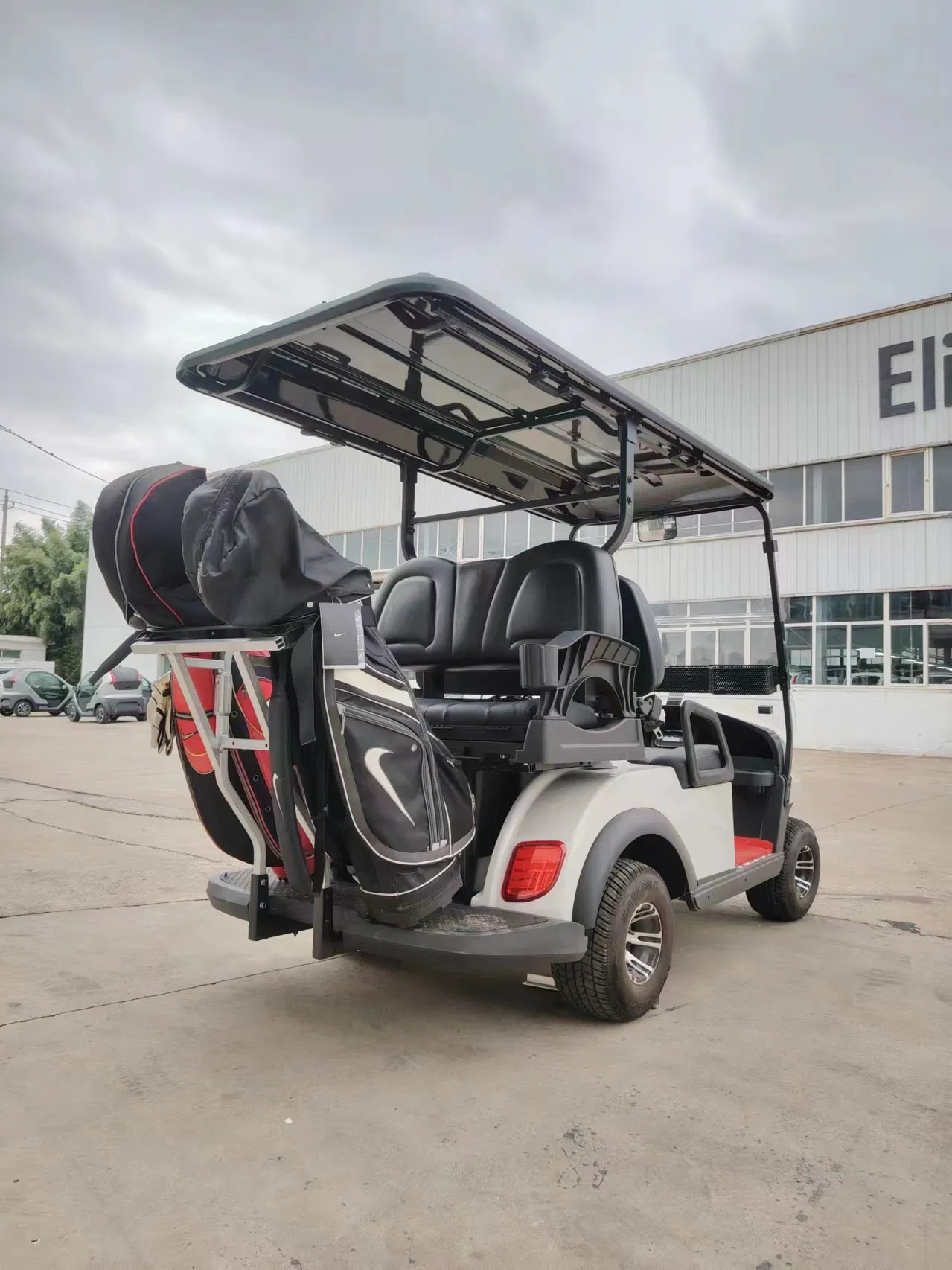 4seats Cart, Golf Cart, Bus, Electric Car, Golf Buggy, Electric Utility Vehicle, Golf Car, Tool Cart, Hunting Vehicle, Small Transport Vehicle,