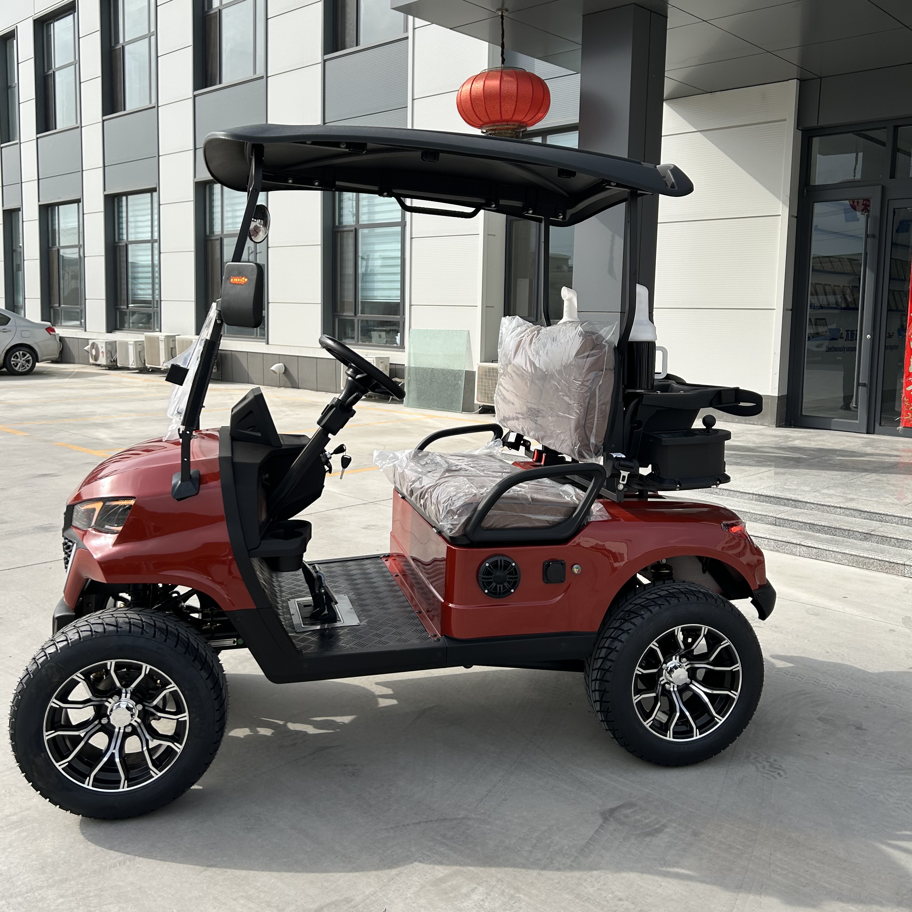 Beach Rental Buggy 2 Person Golf Cart Li-ion Battery Fast Smart Charge ATV Country Club Lifelong Service OEM Electric Vehicle