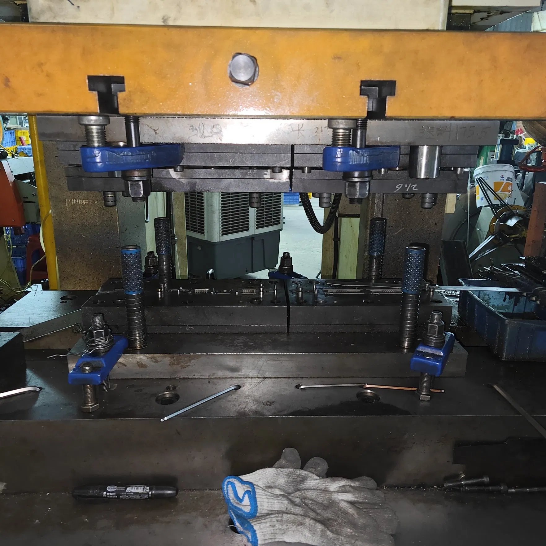 Aluminum Sliding Lock Accessory Hardware Accessories for Window and Door