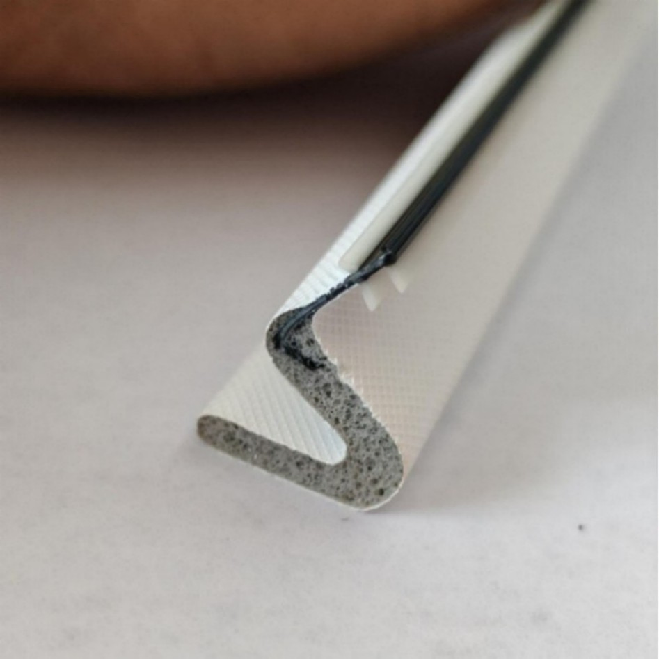 Brown Wooden Door Sealing Gasket with PU Foam Weatherstripping