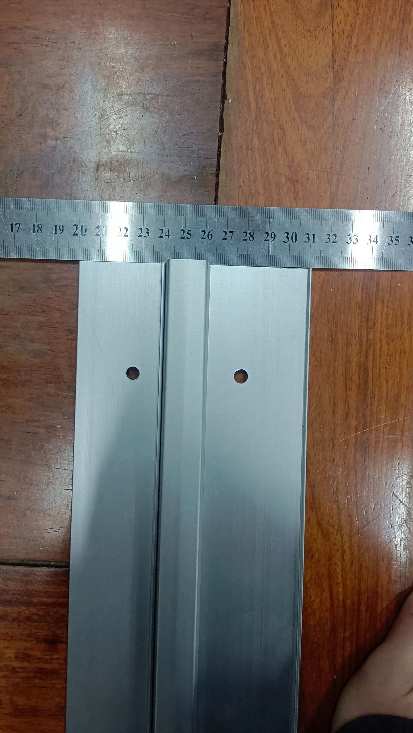 High Quality Customized Aluminium Alloy Geared Continuous Hinge for Aluminium Profile