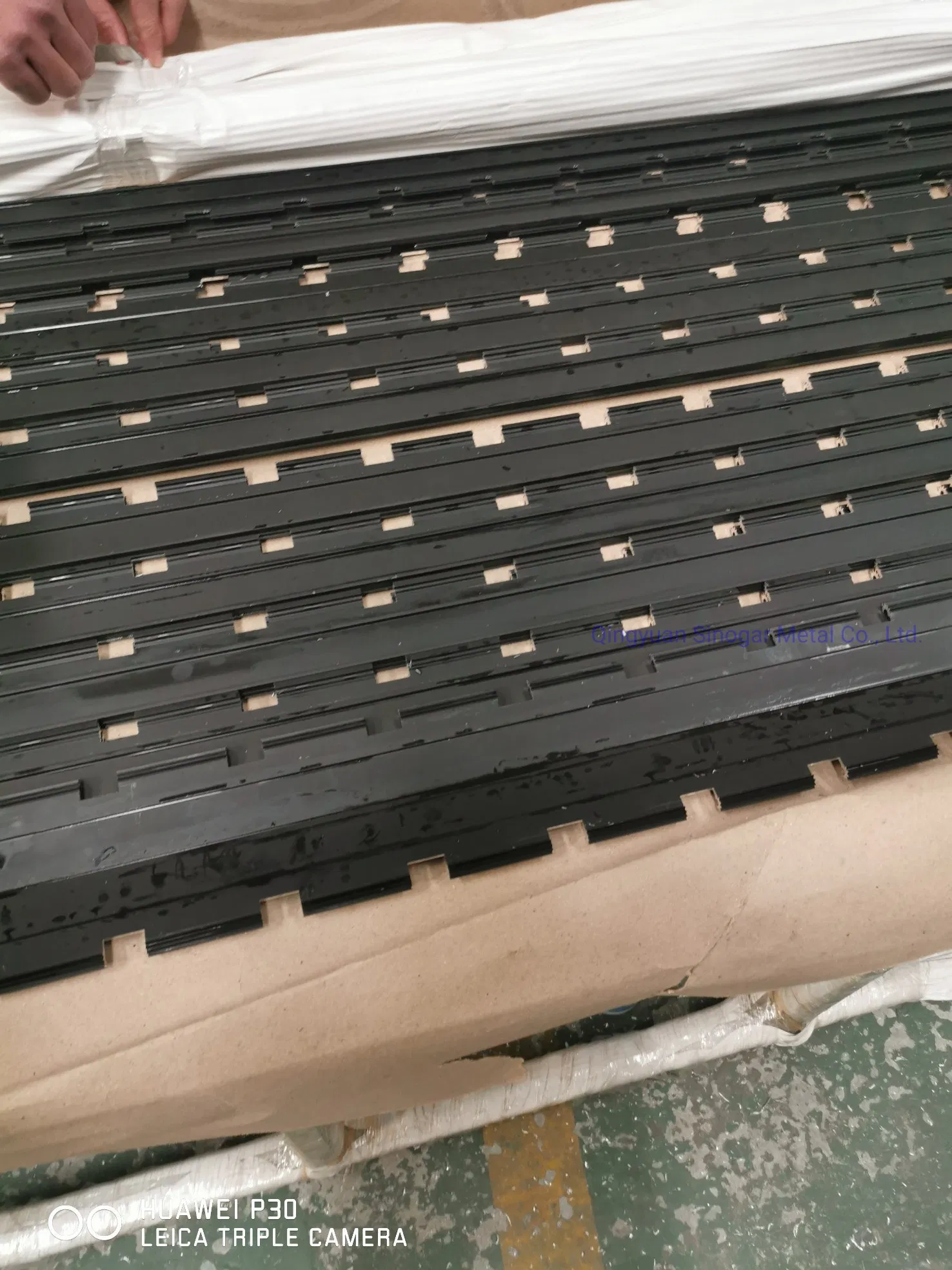 Door Hinge Continuous Geared Aluminum Hinges