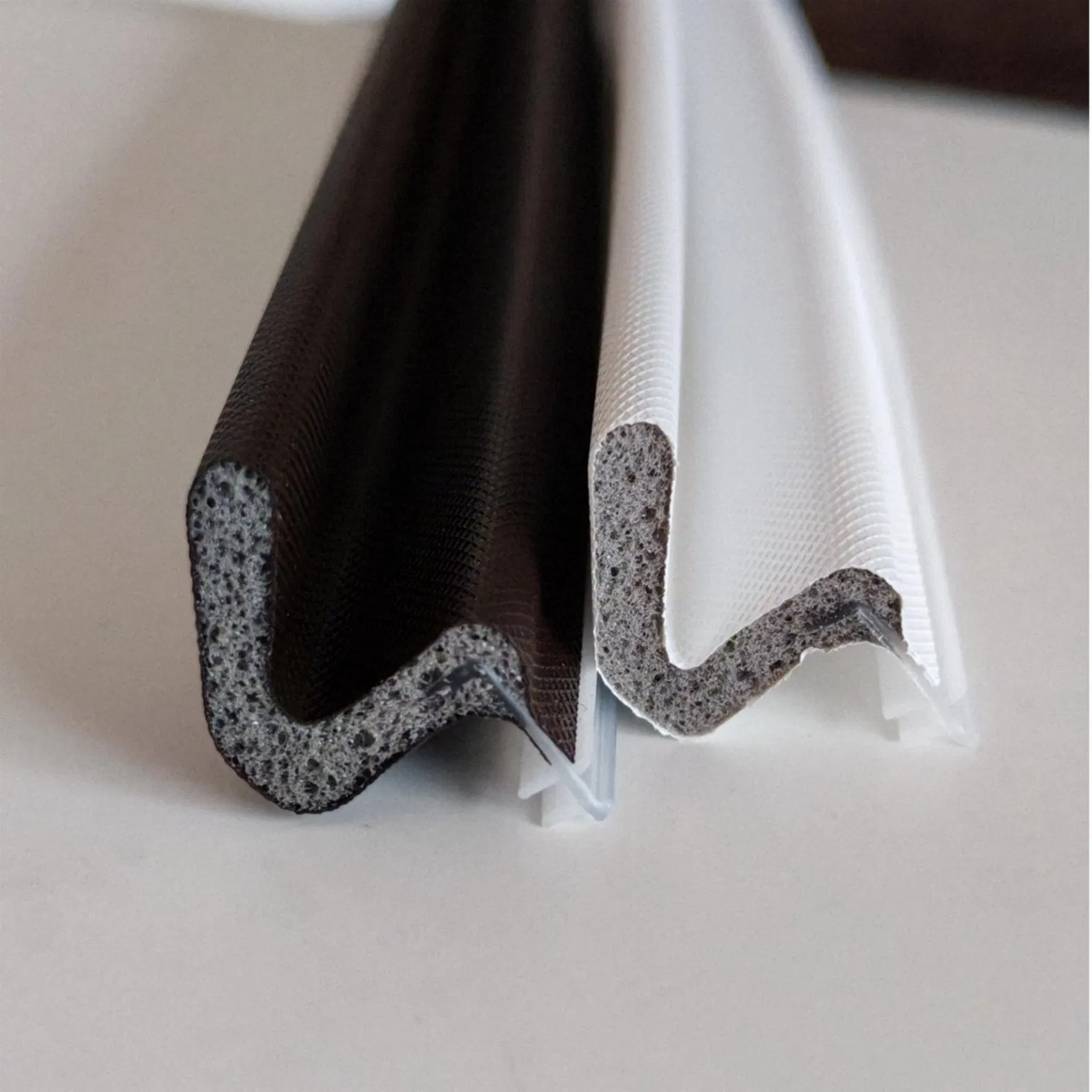 V Shape Weather Stripping Self Adhesive TPV/Silicone Rubber/PU/TPE/PVC/ EPDM Foam Sponge Weather Strip Seal for Doors and Windows