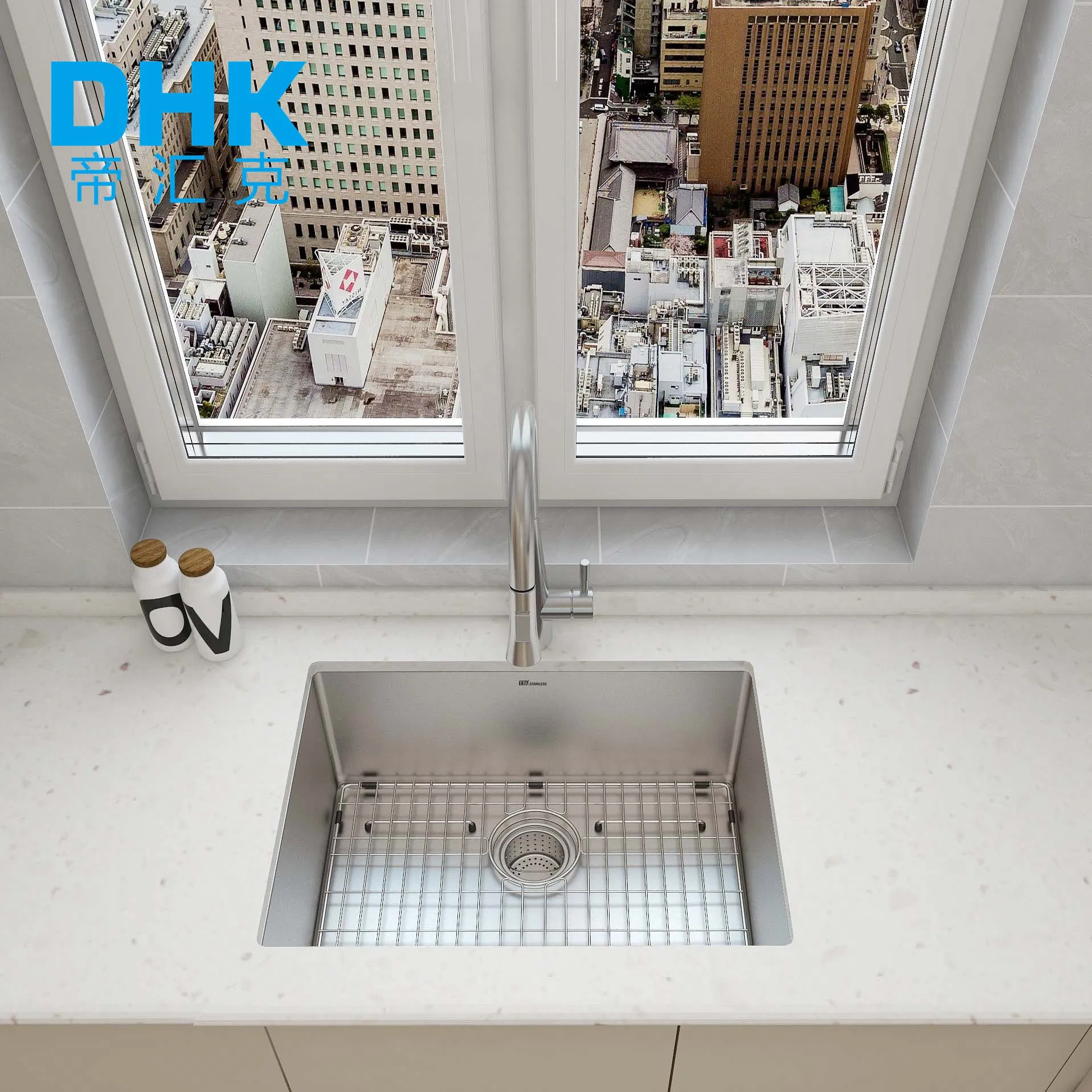 Commercial Modern Brushed Pull out Kitchen Sink Set Single Handle Hot and Cold Water Mixer Taps Stainless Steel Kitchen Faucet