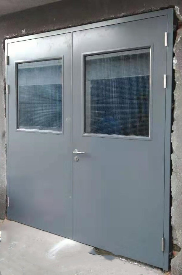 Industrial Thermal Insulated Stainless Steel Swinging Entry Safety Single Entrance Security Steel Exit Swing Door