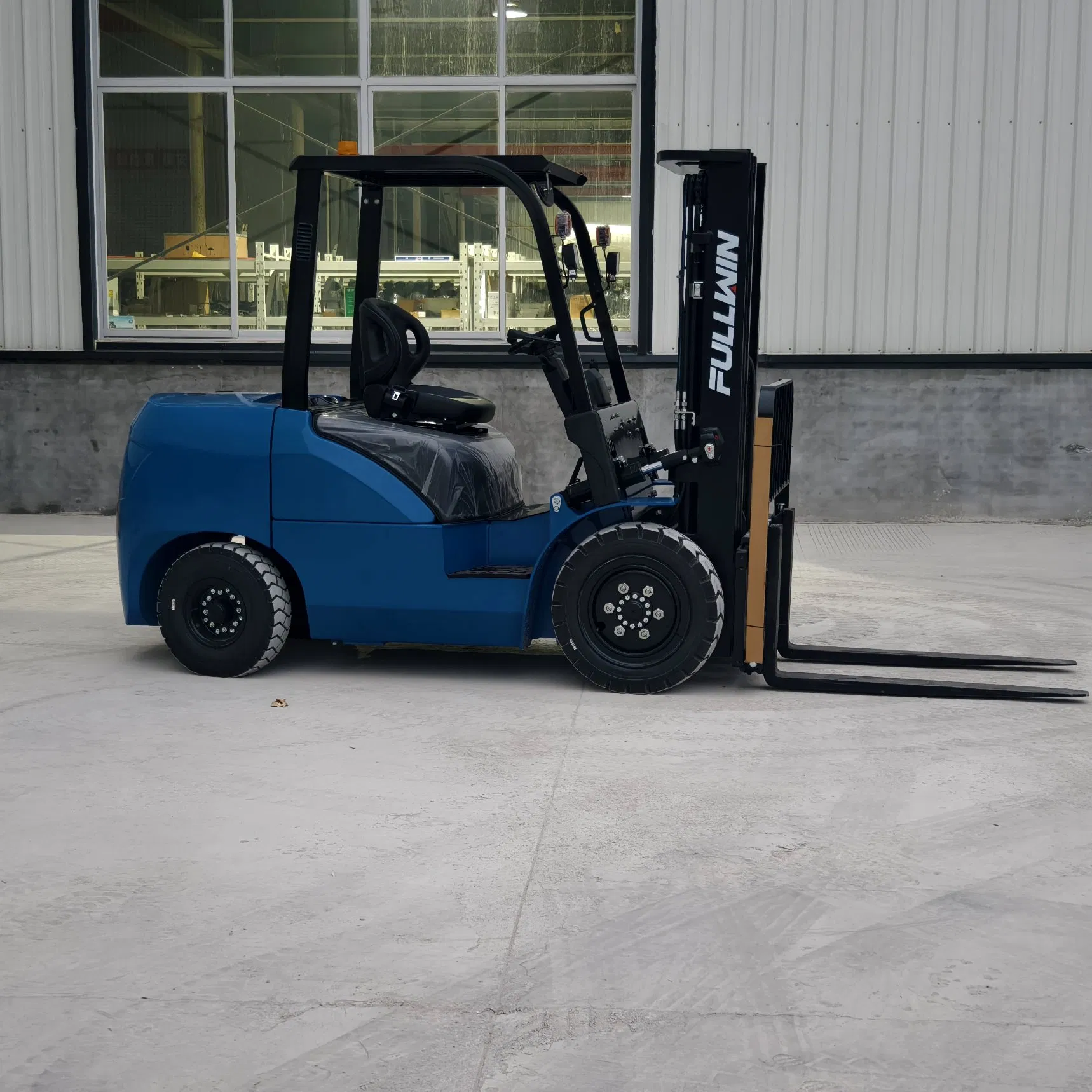 Fullwin 3.5t 4t 5t Diesel Forklift Truck Brand New Container Forklift for Warehouse Handling
