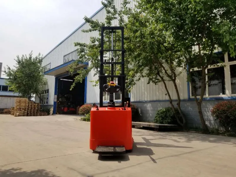 Electric Reach Truck View 6