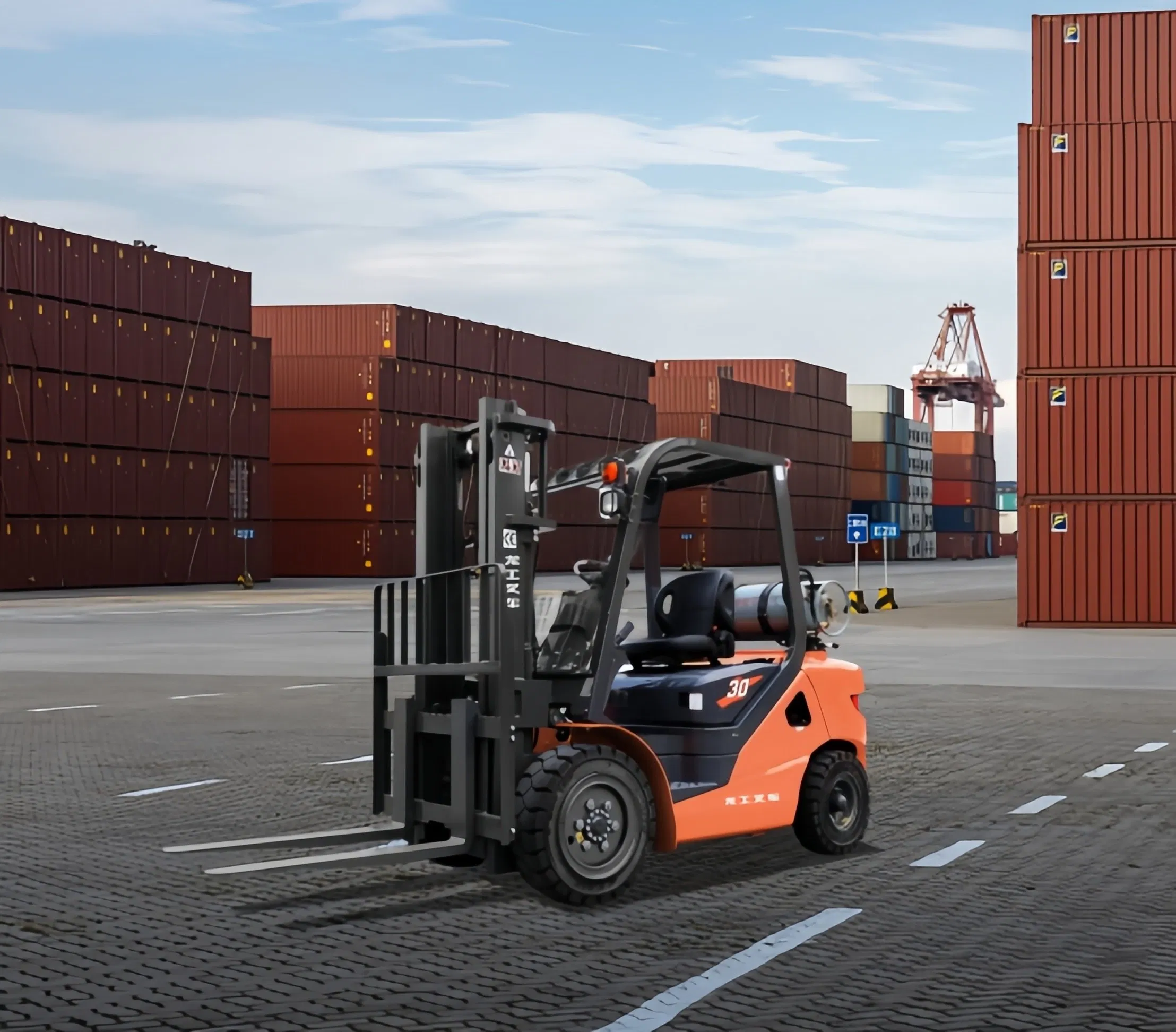 Engine-Selectable Heavy-Duty Industrial Diesel Forklift for Factory Workshops