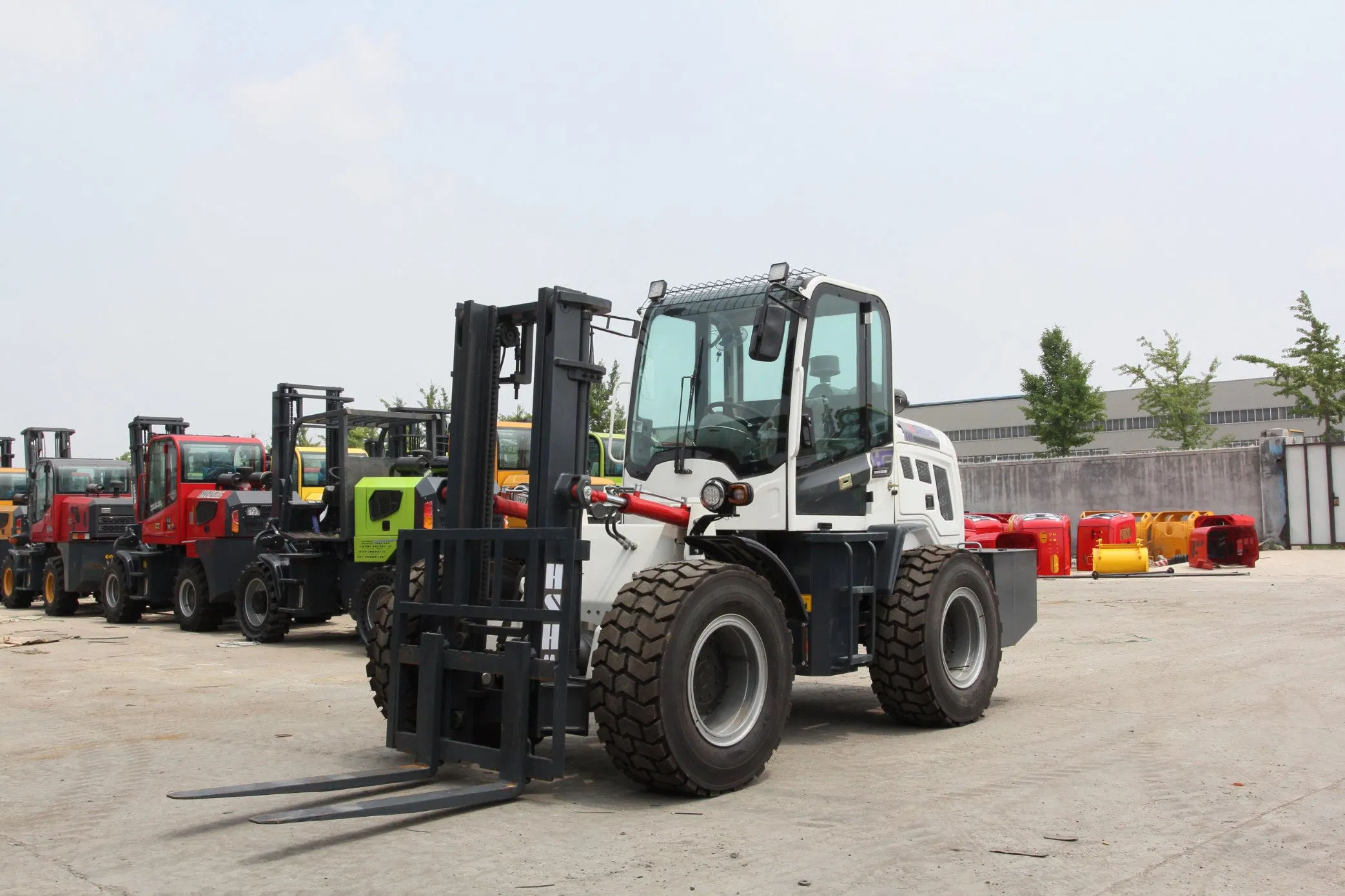 4t Mini Mini Four-Wheel Drive off-Road Forklift - Small Wheel Loader