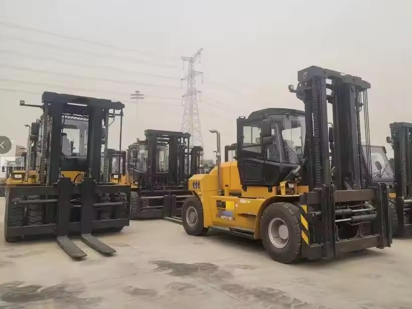 Port Container Handler Factory Direct Sale 12ton Telescopic Handler Xtf12010K