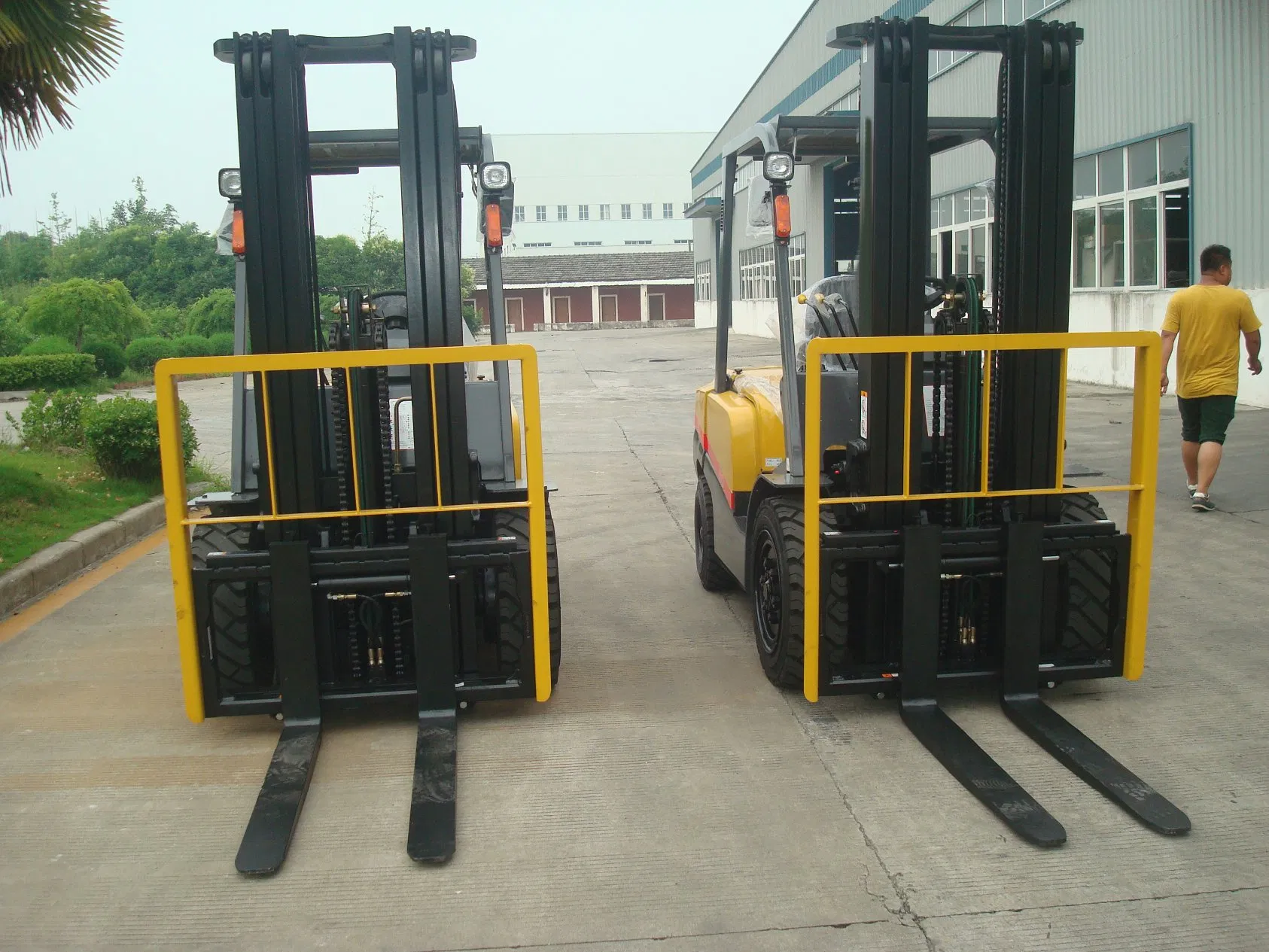 3000kg China Gasoline/LPG Forklift Truck